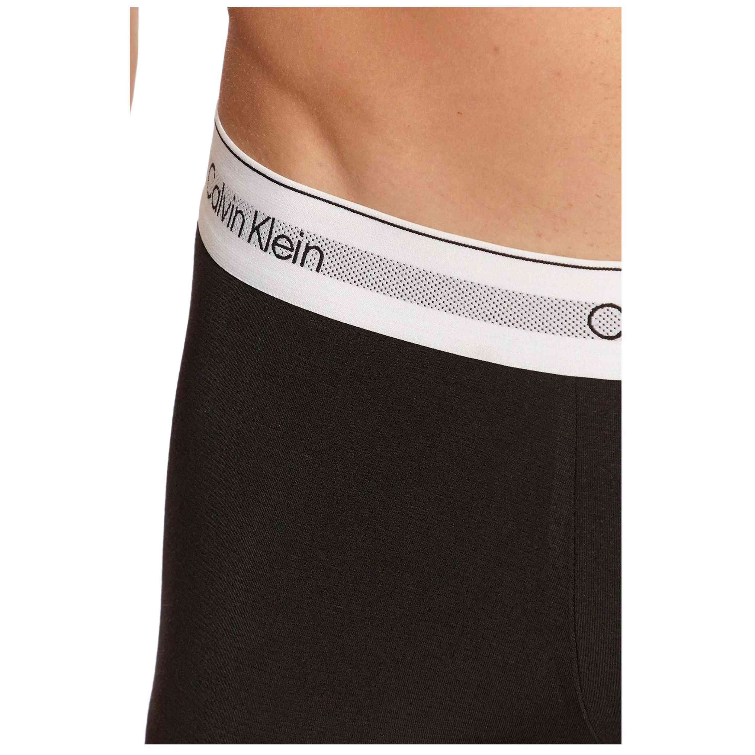 Imagen del producto con referencia 000NB3956A-UB1