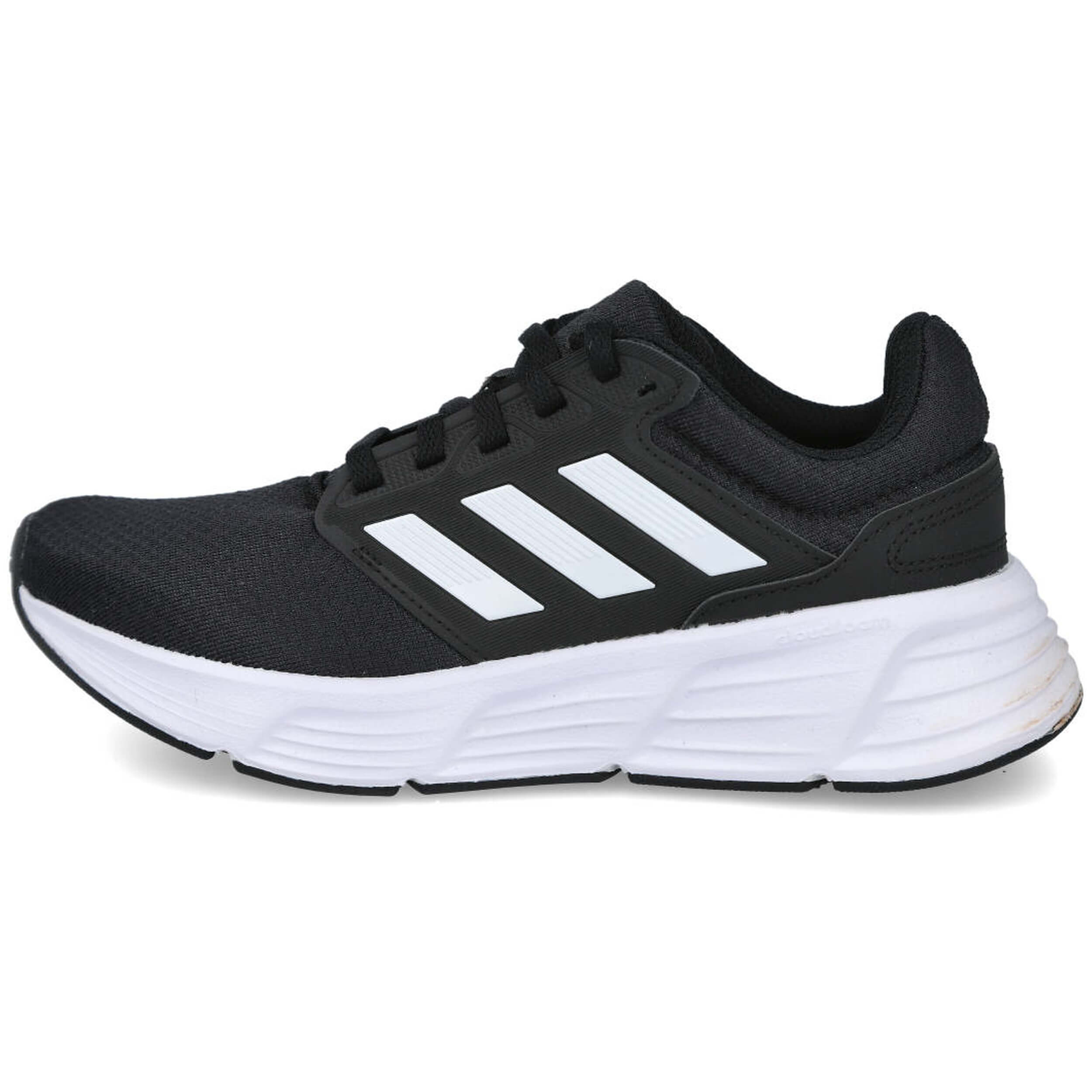 Adidas Mdgw3847 Sneakers