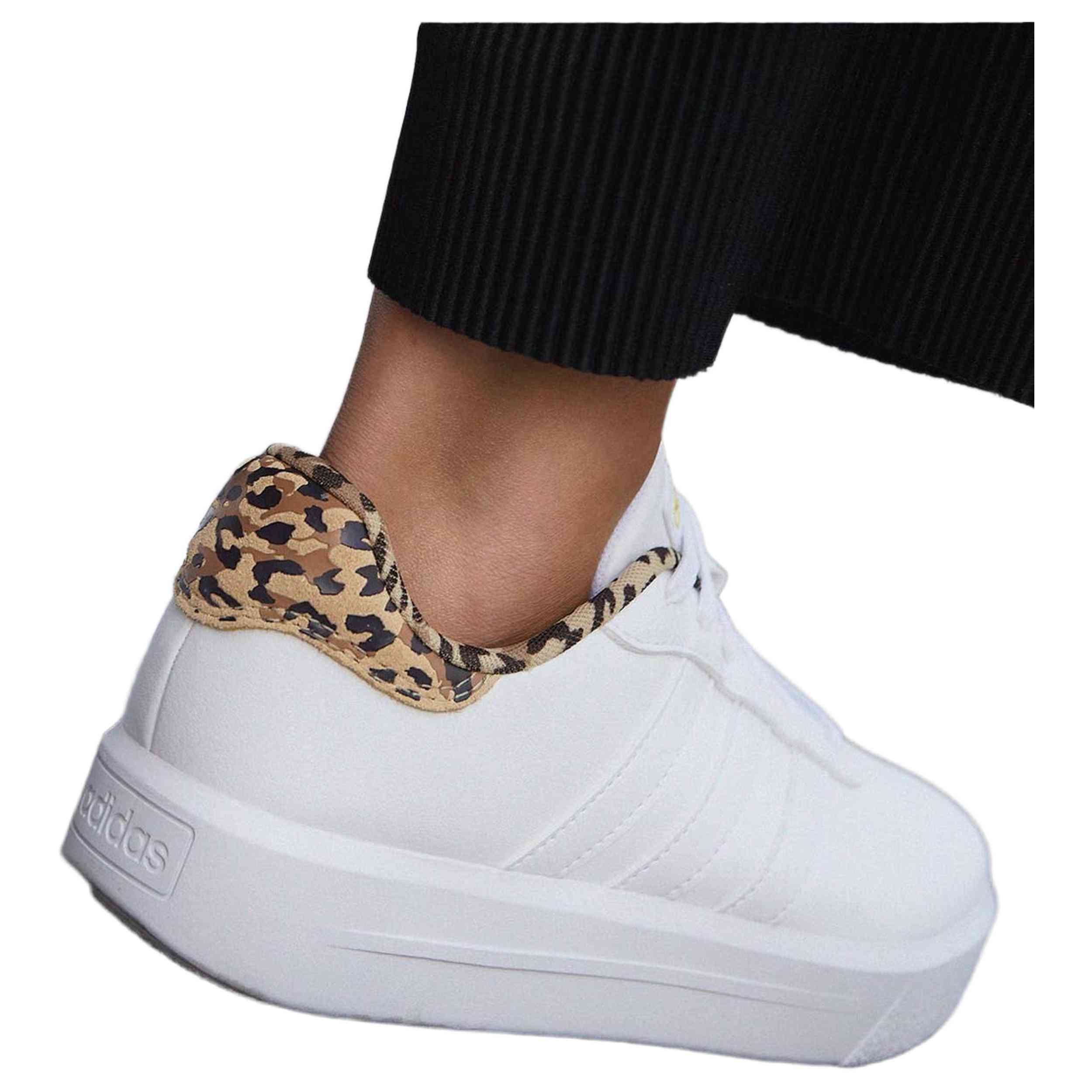 Zapatillas Adidas Mdig8609