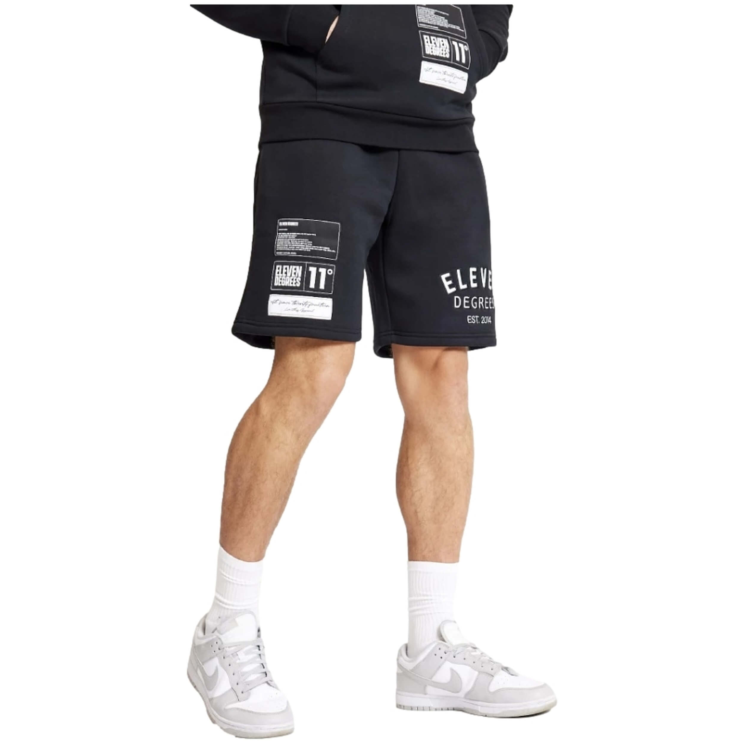 Pantalon Corto 11 Degrees Varsity Graphic -