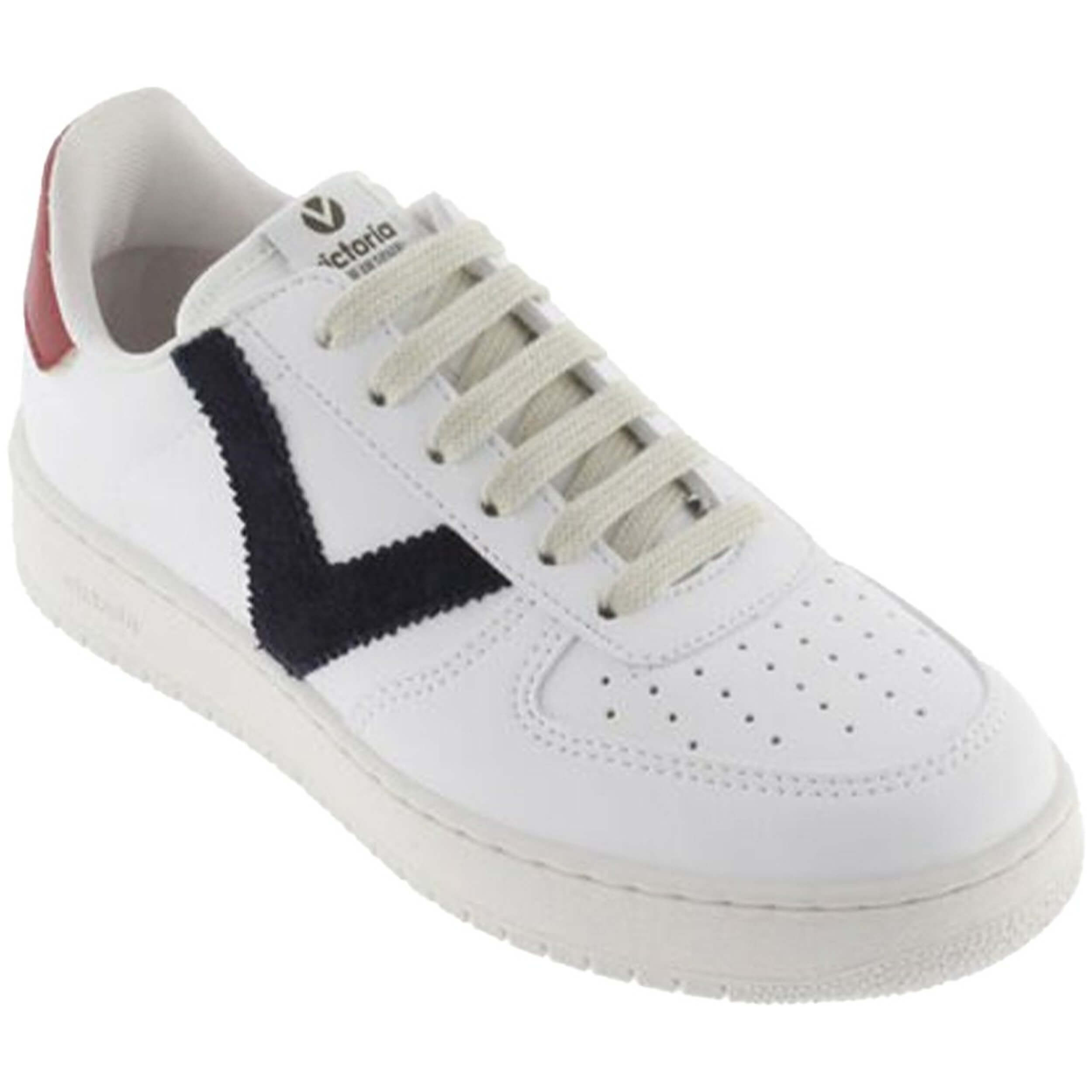 Victoria Sneakers