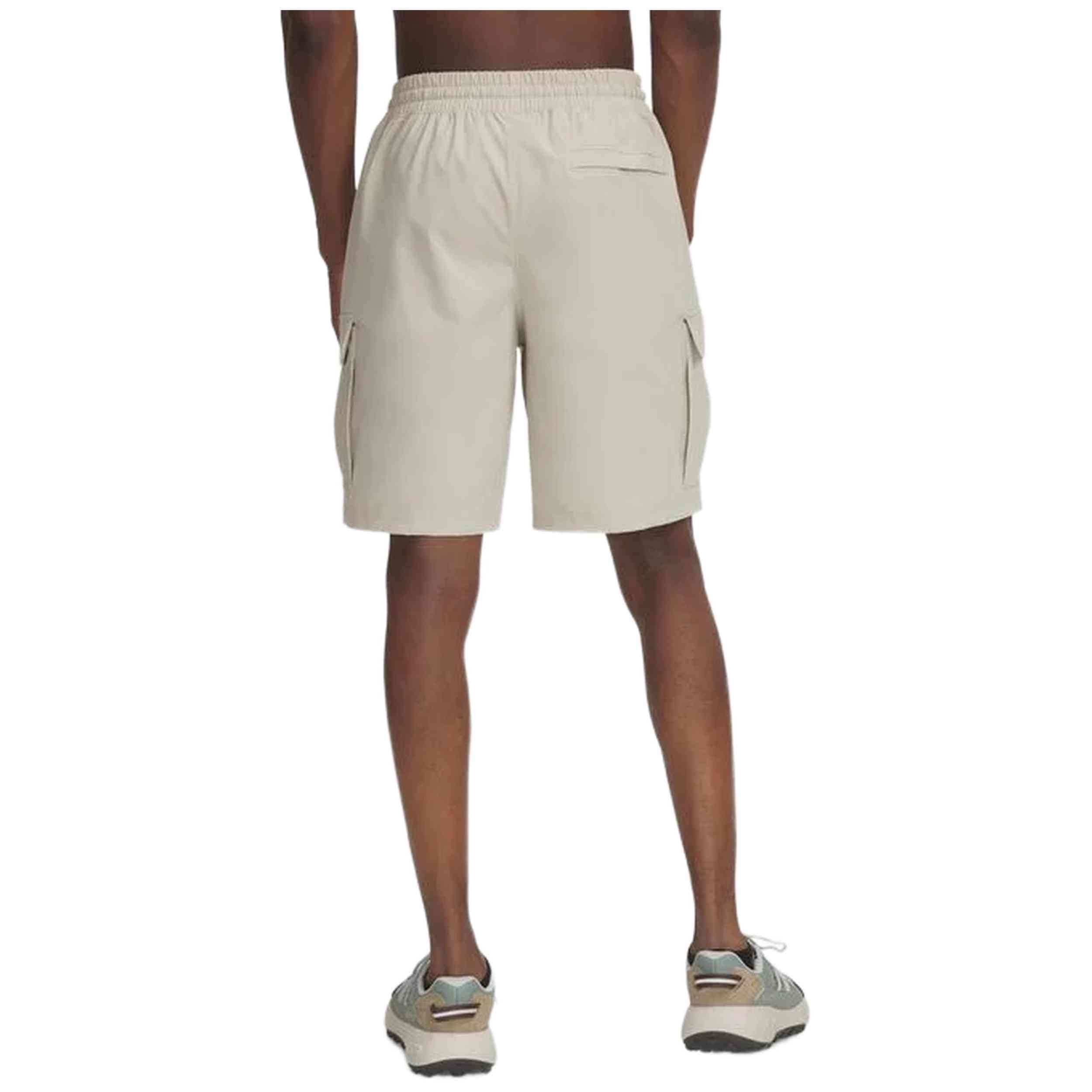 Pantalon Corto Under Armour Vibe Woven Cargo