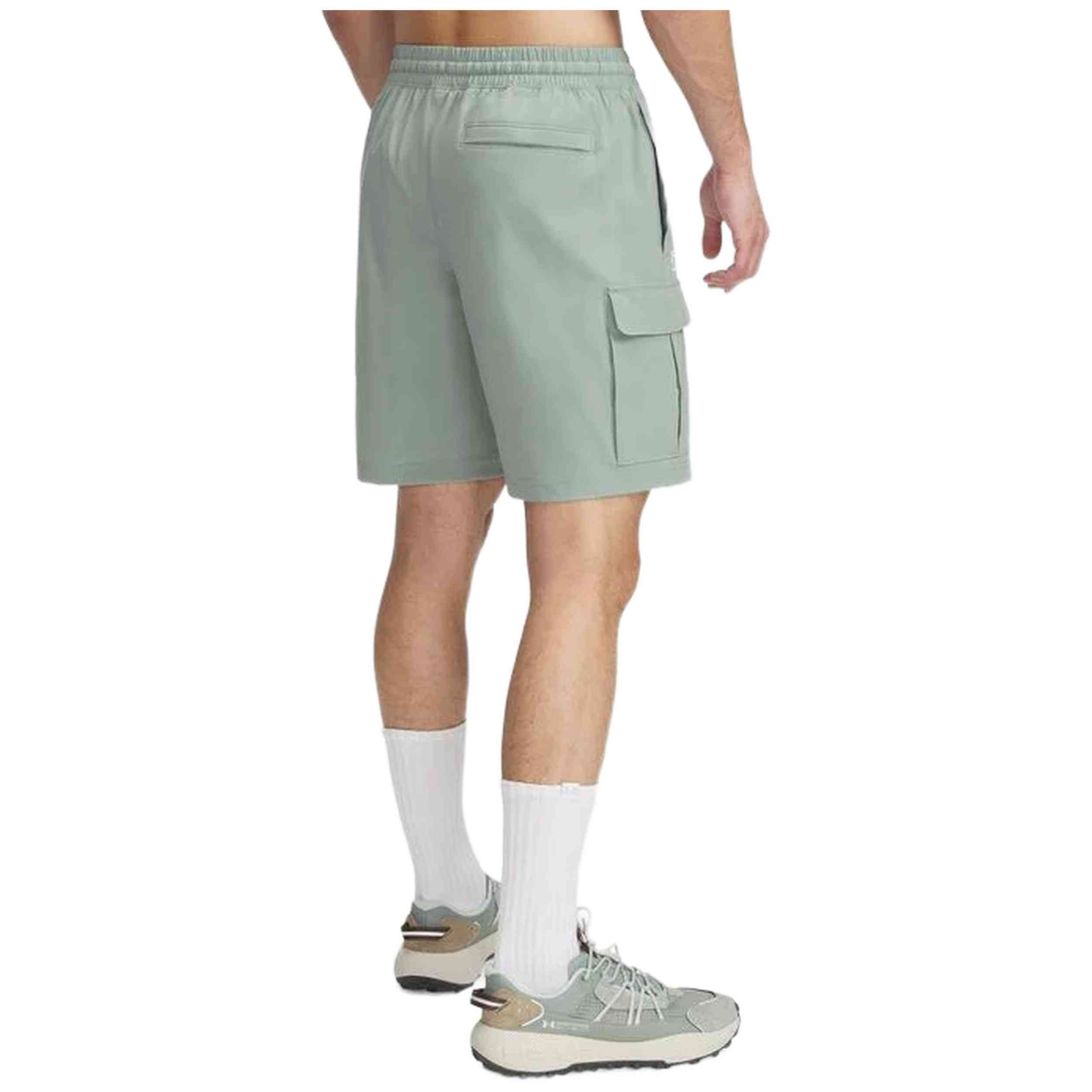 Pantalon Corto Under Armour Vibe Woven Cargo