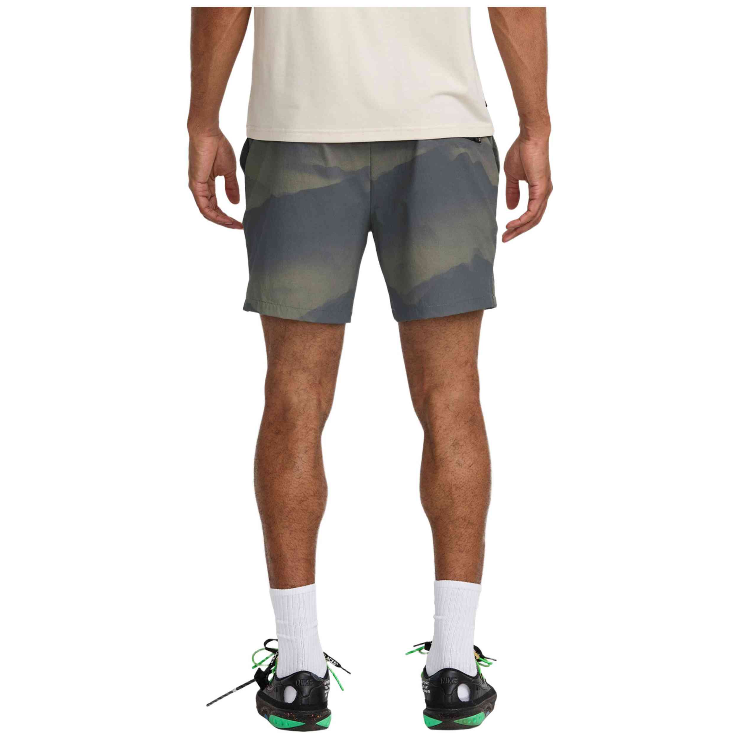 Pantalon Corto Rvca Outsider 17