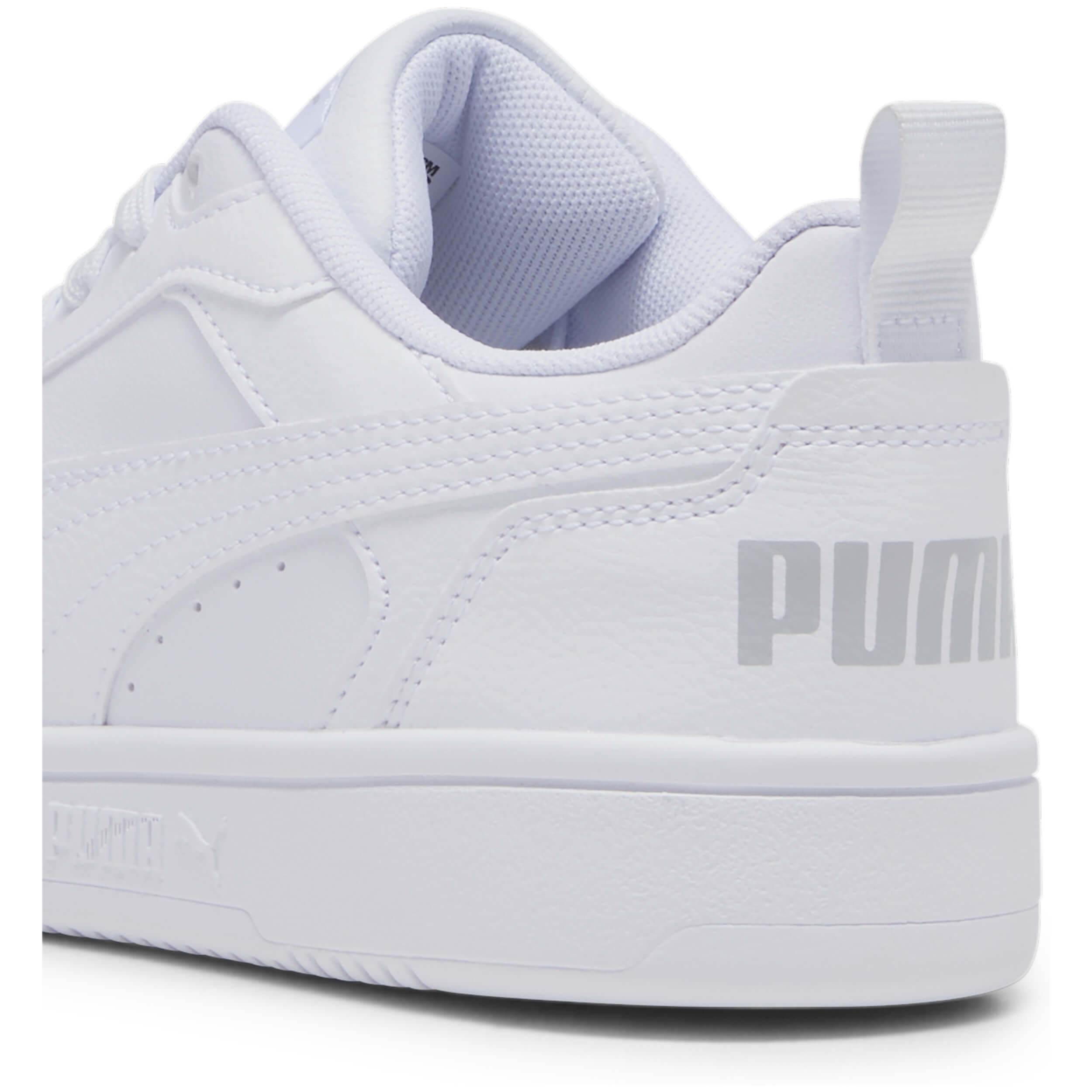 Puma Rebound V6 Sneakers