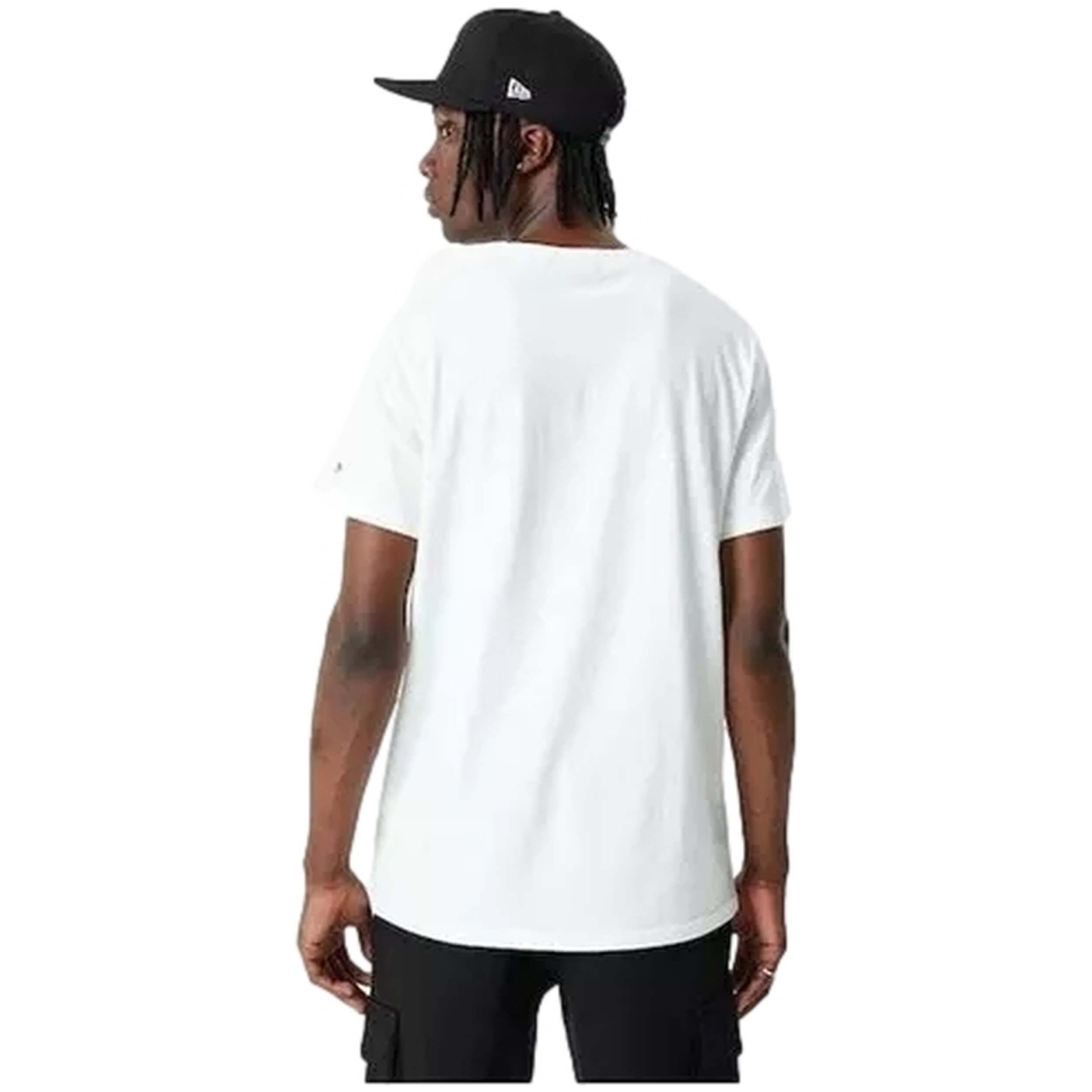 New Era Essentials Short Sleeve T-Shirt