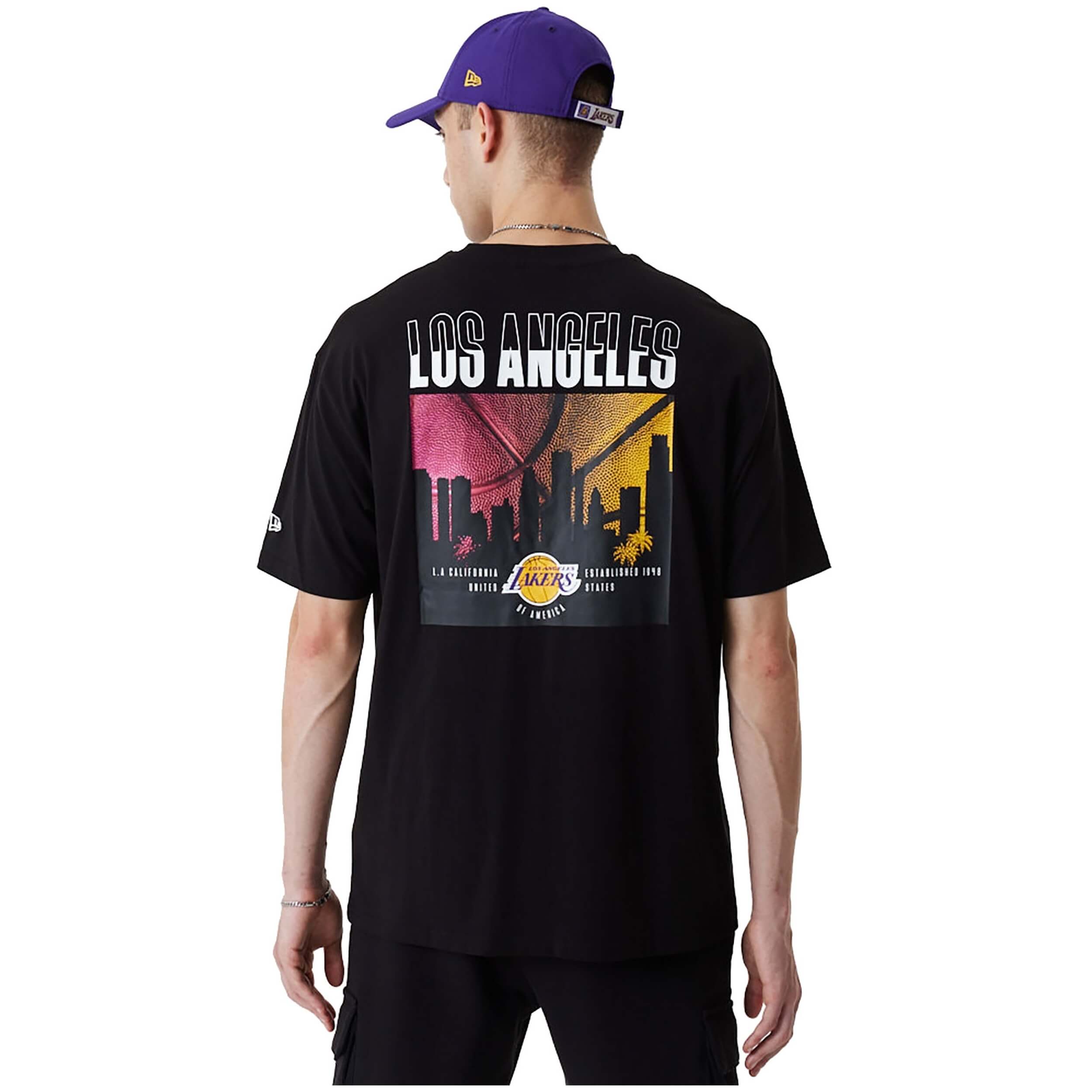Camiseta De Manga Corta New Era Nba L.A Lakers City Graphic Oversized T-Shirt