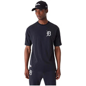 New Era Oversized Detroit Tigers League Essential Short Sleeve T-Shirt