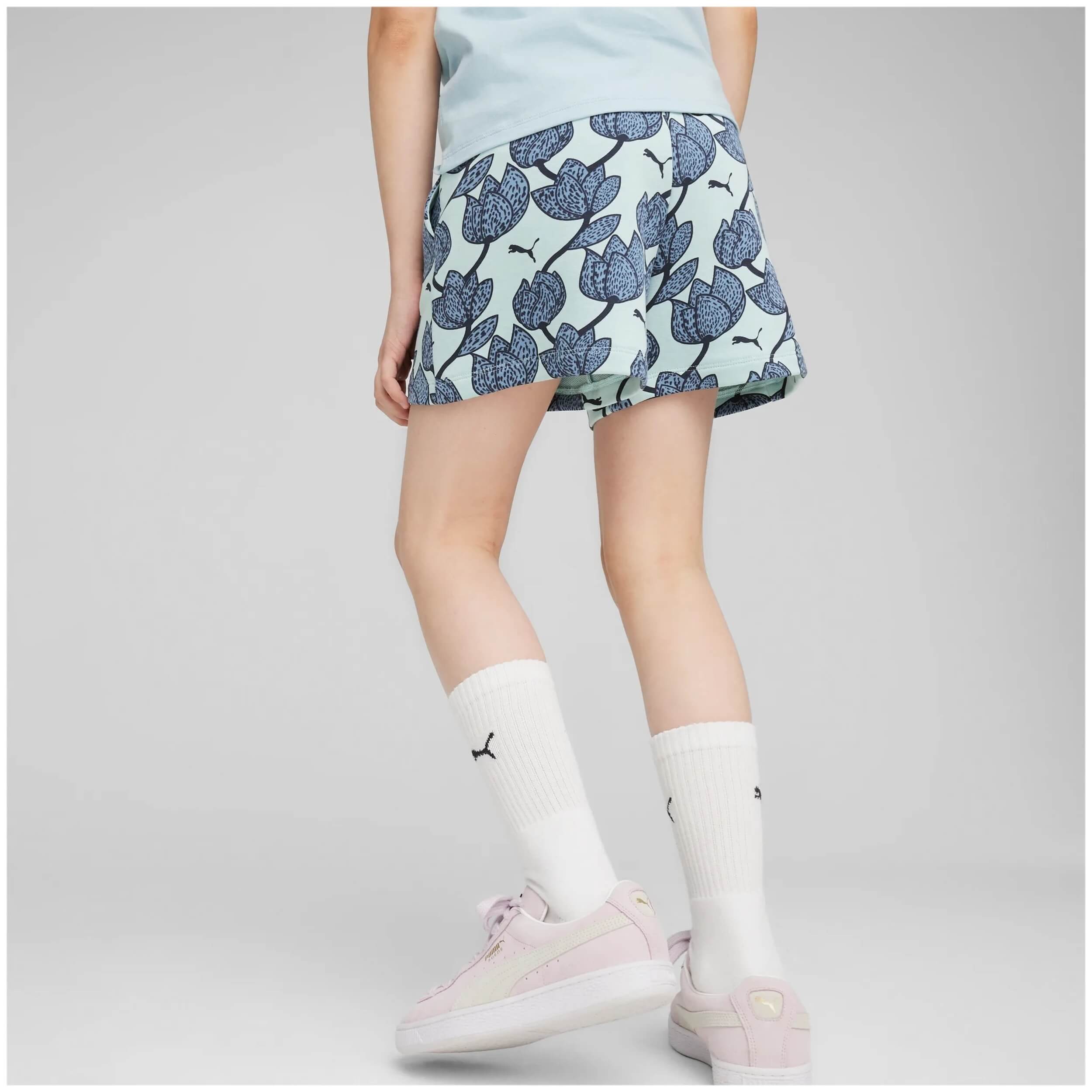 Puma Ess+ Blossom Aop Shorts