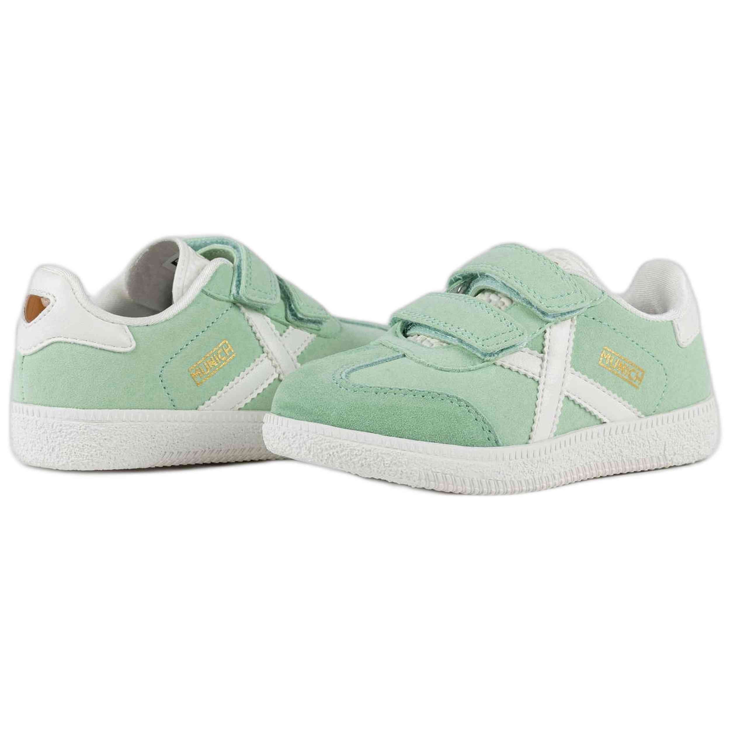 Zapatillas Munich Mini Astro Vco 06
