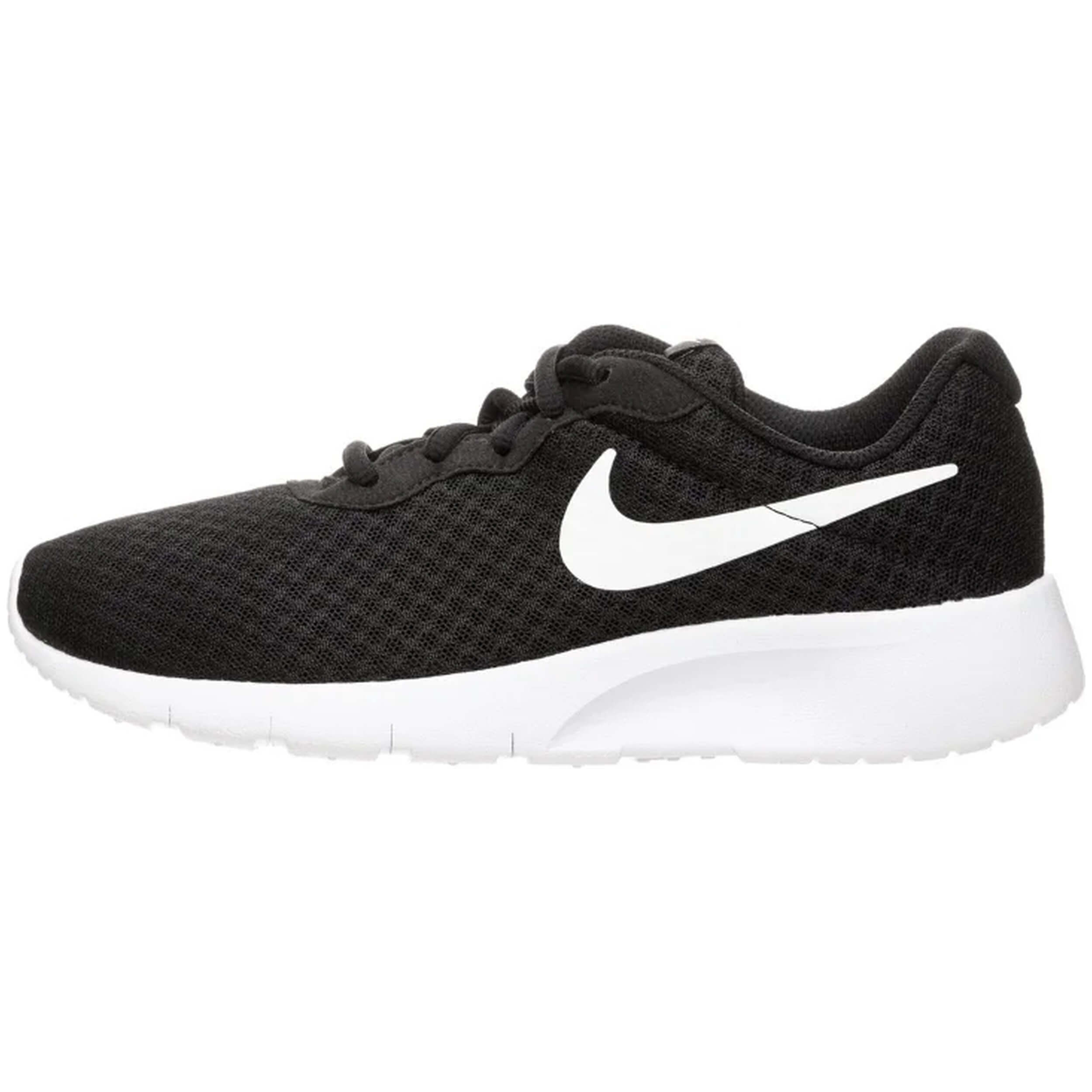 Nike Tanjun