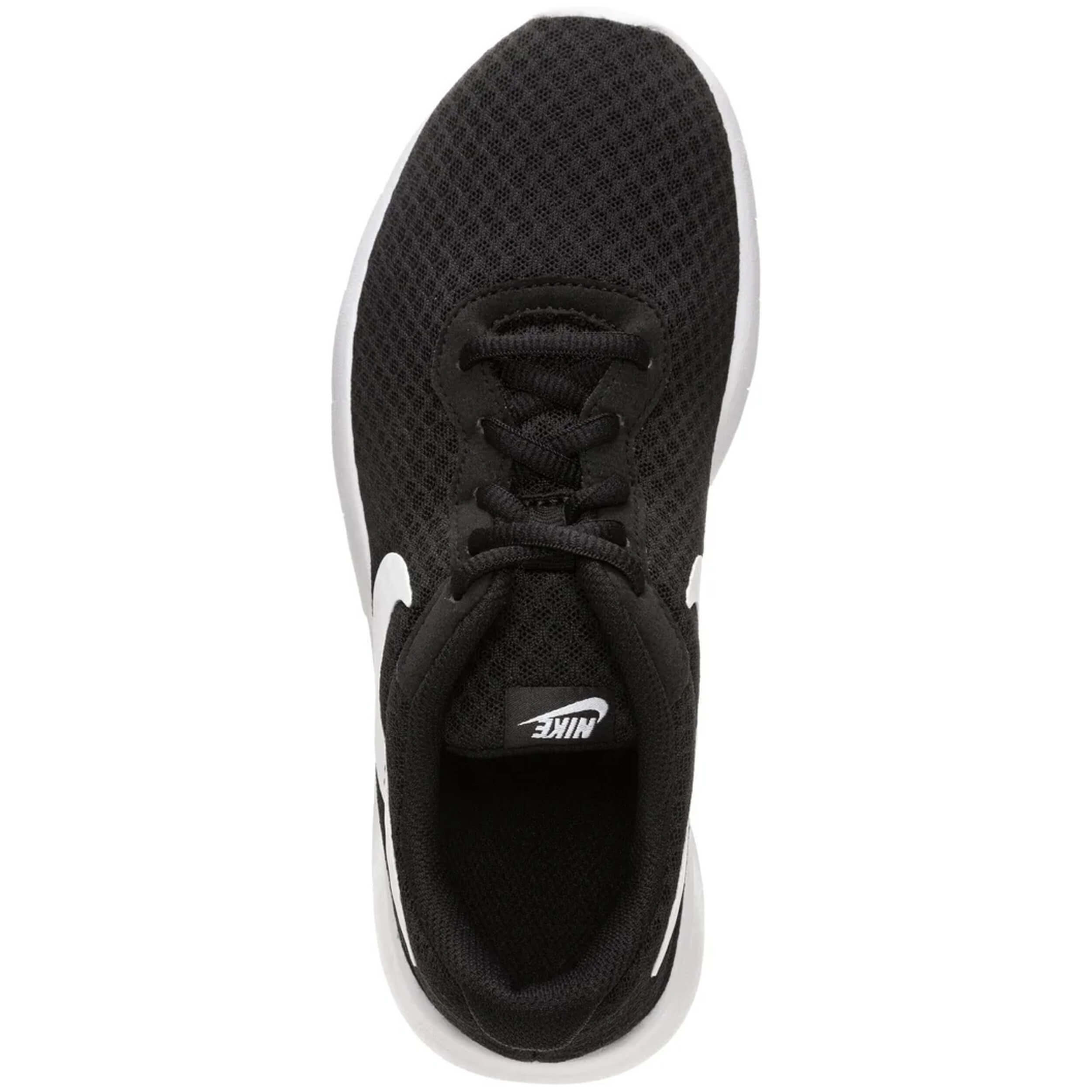  Nike Tanjun