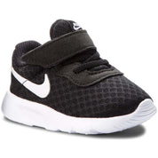  Nike Tanjun