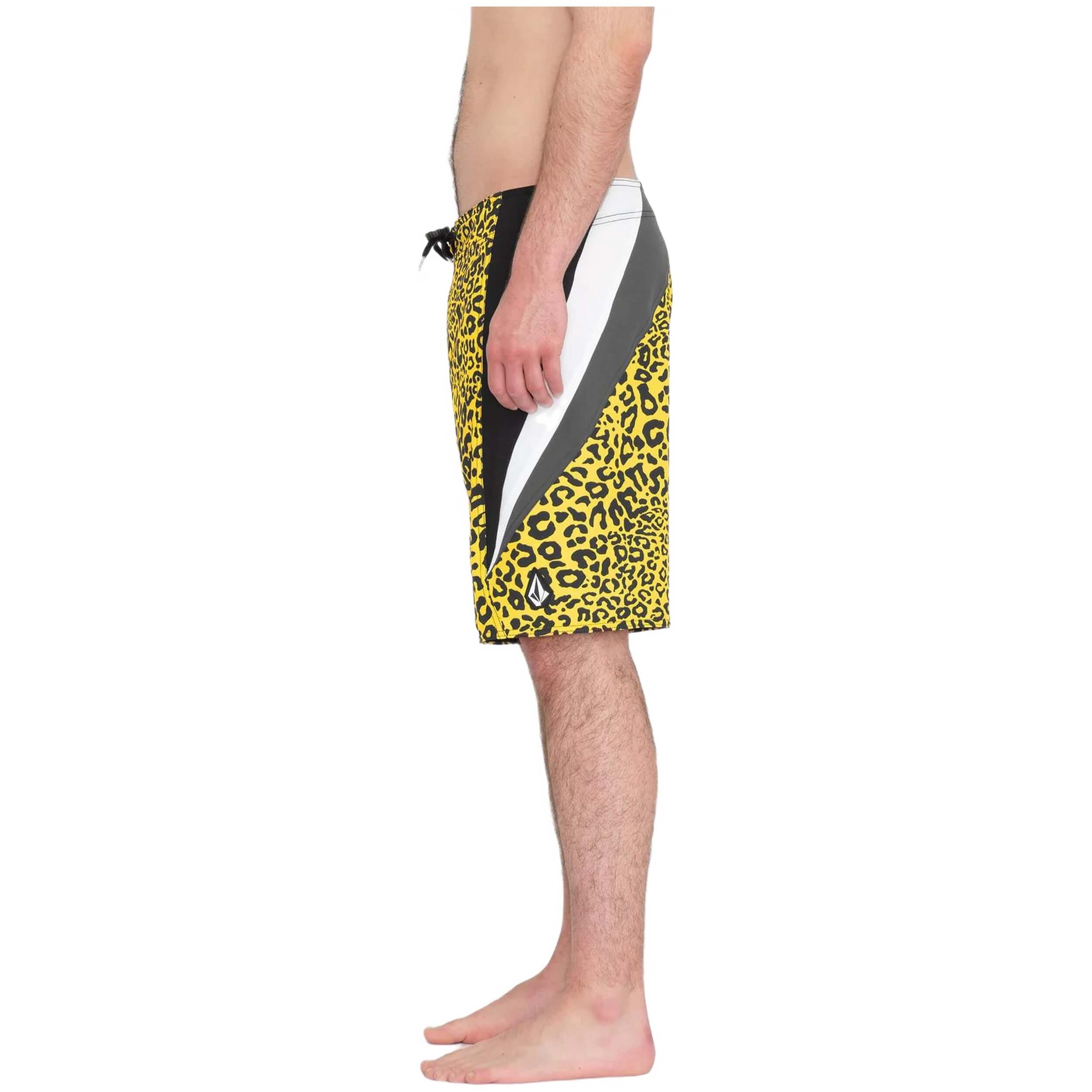 Volcom Surf Vitals Jordan Robinson Shorts Mod" 20"