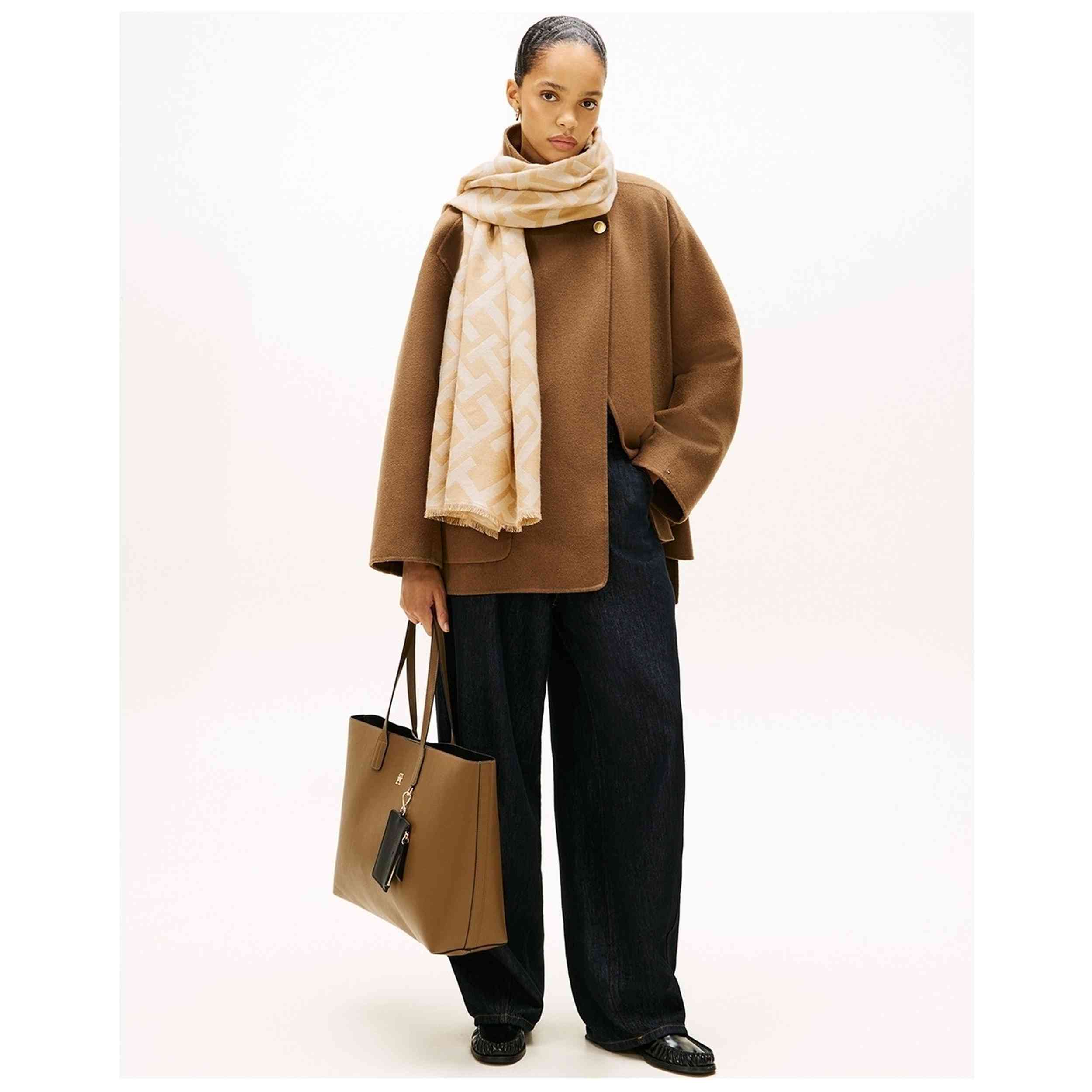 Imagen del producto con referencia AW0AW18051