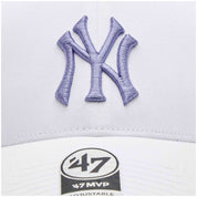 Gorra 47 Brand New York Yankees Enamel Twist Under