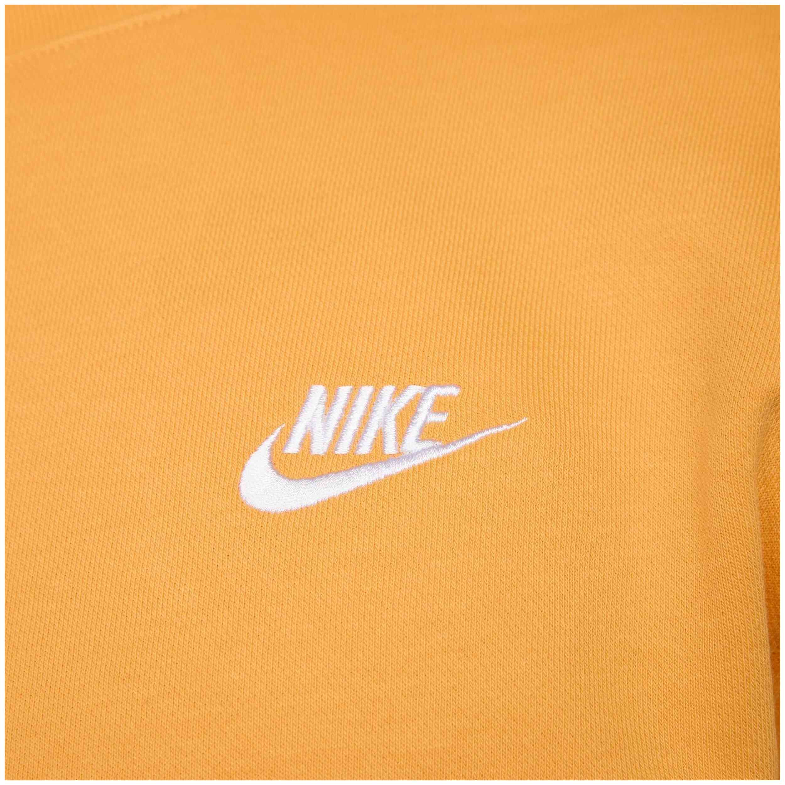  Nike Sportswear Club