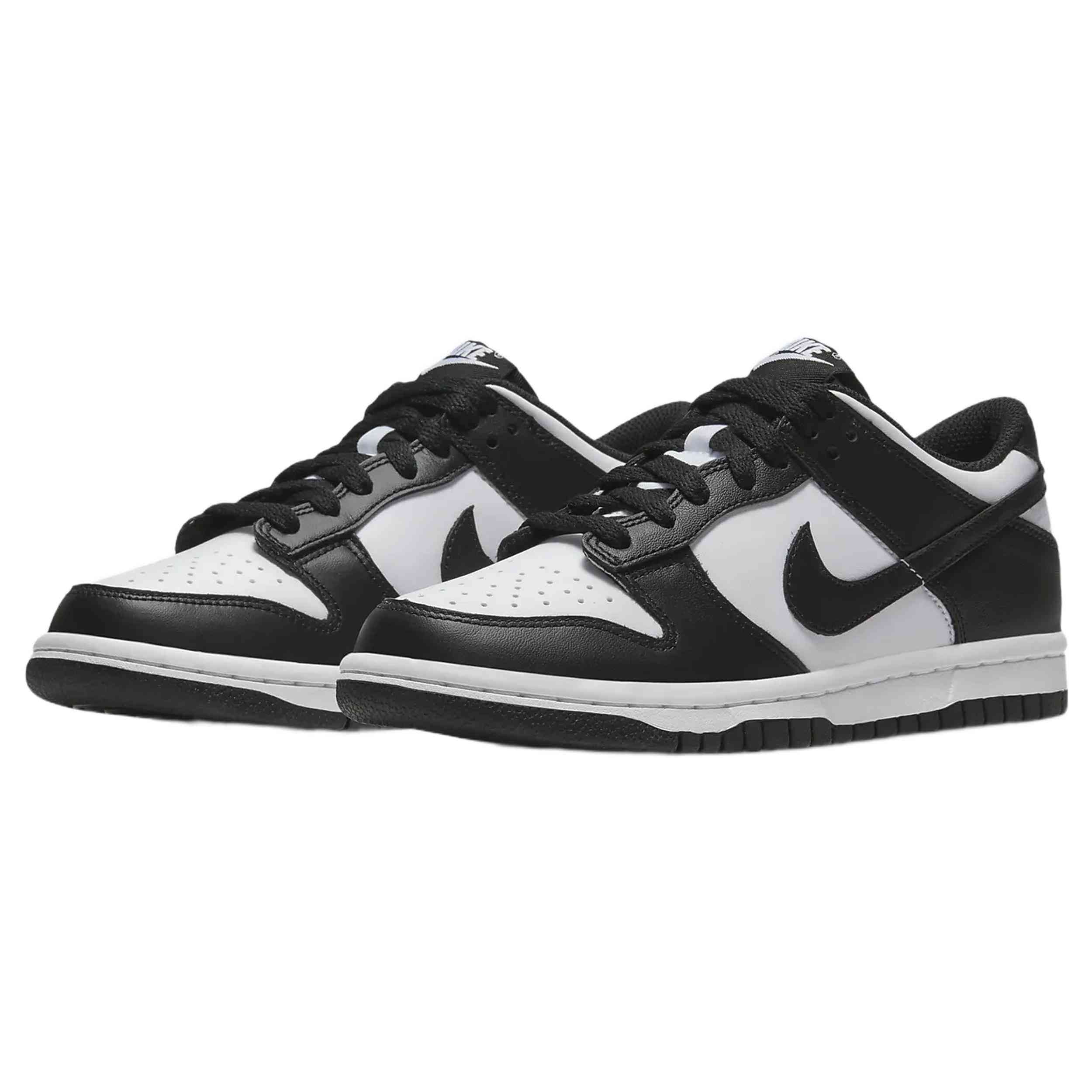  Nike Dunk Low