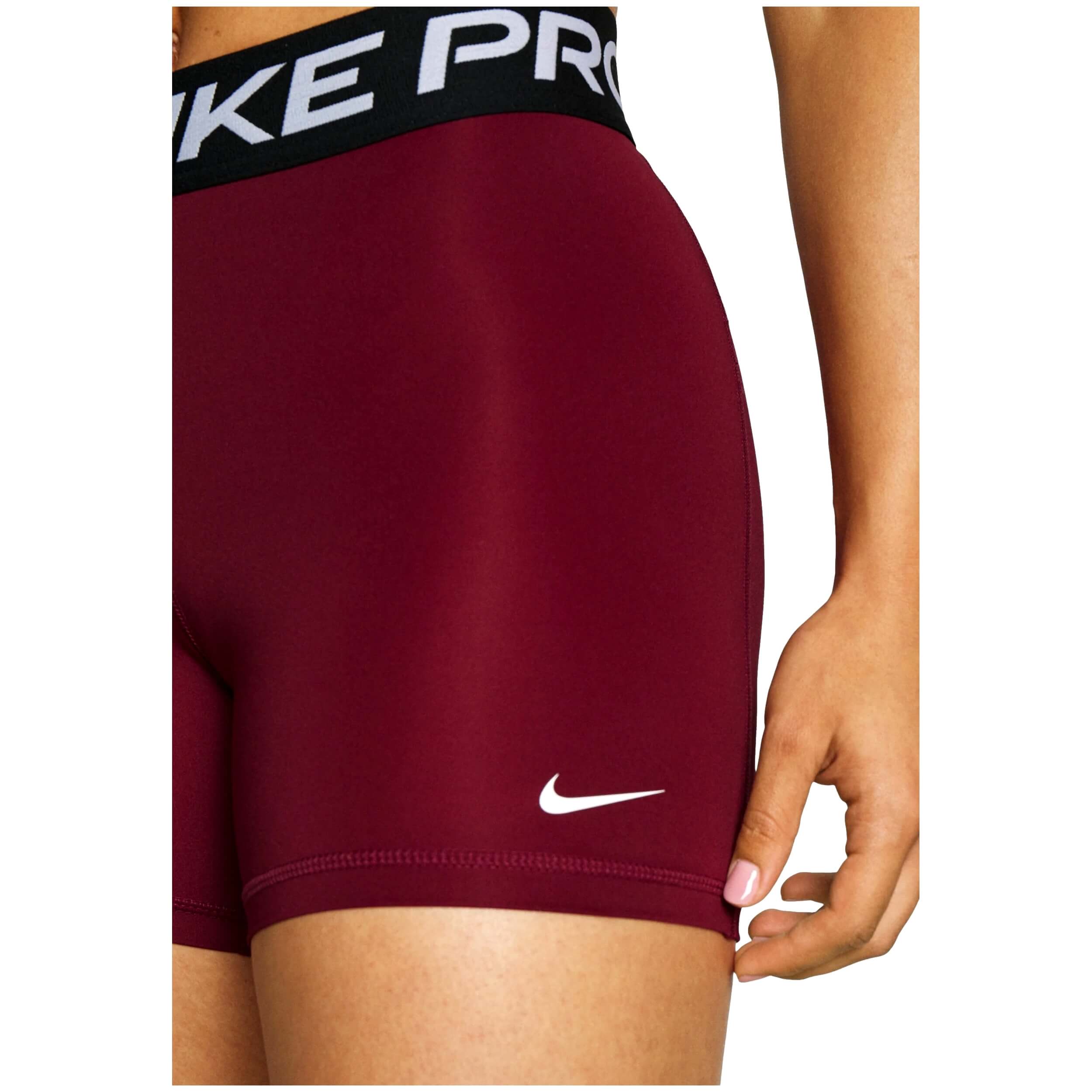 Pantalon Corto Nike Pro 365