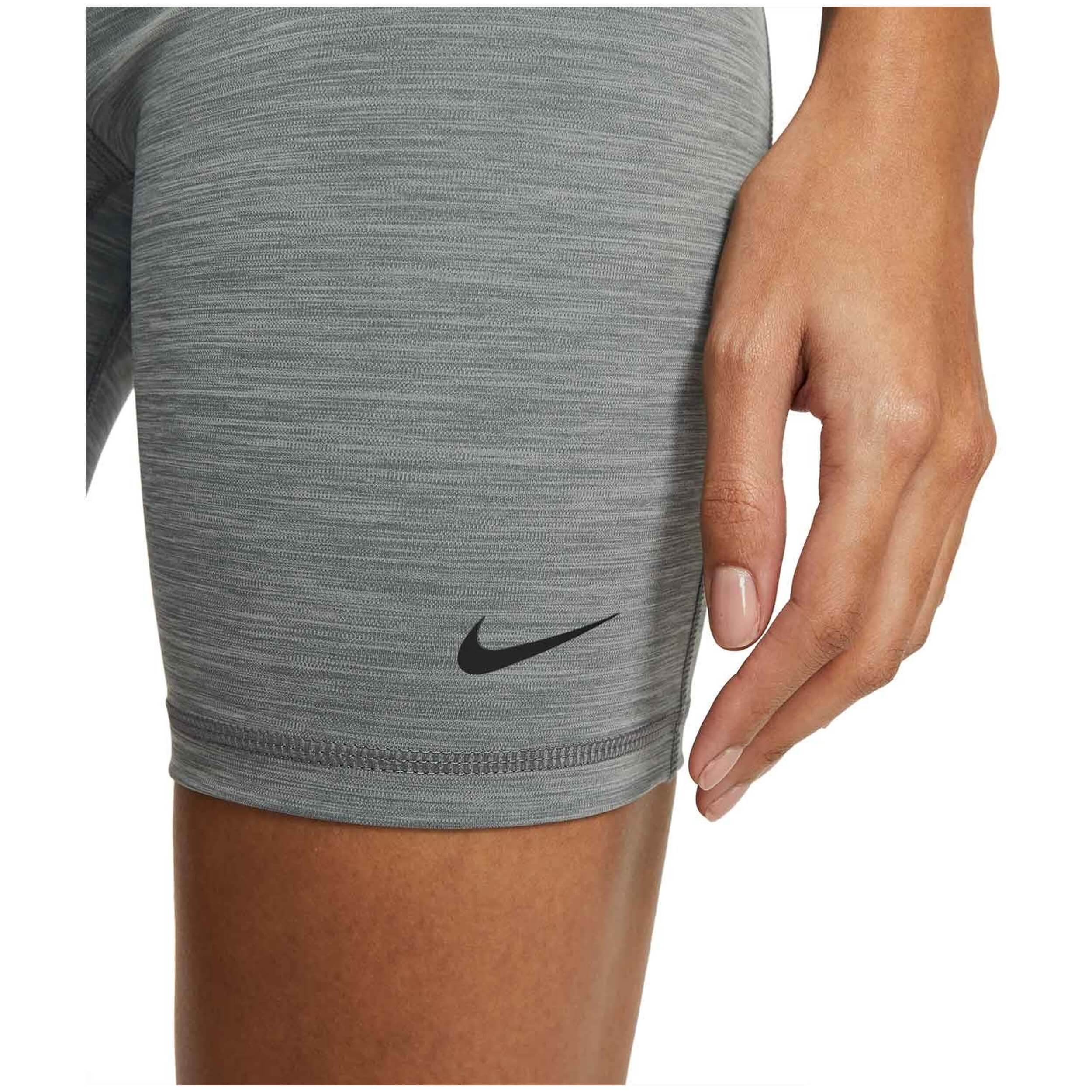 Pantalon Corto Nike Pro 365