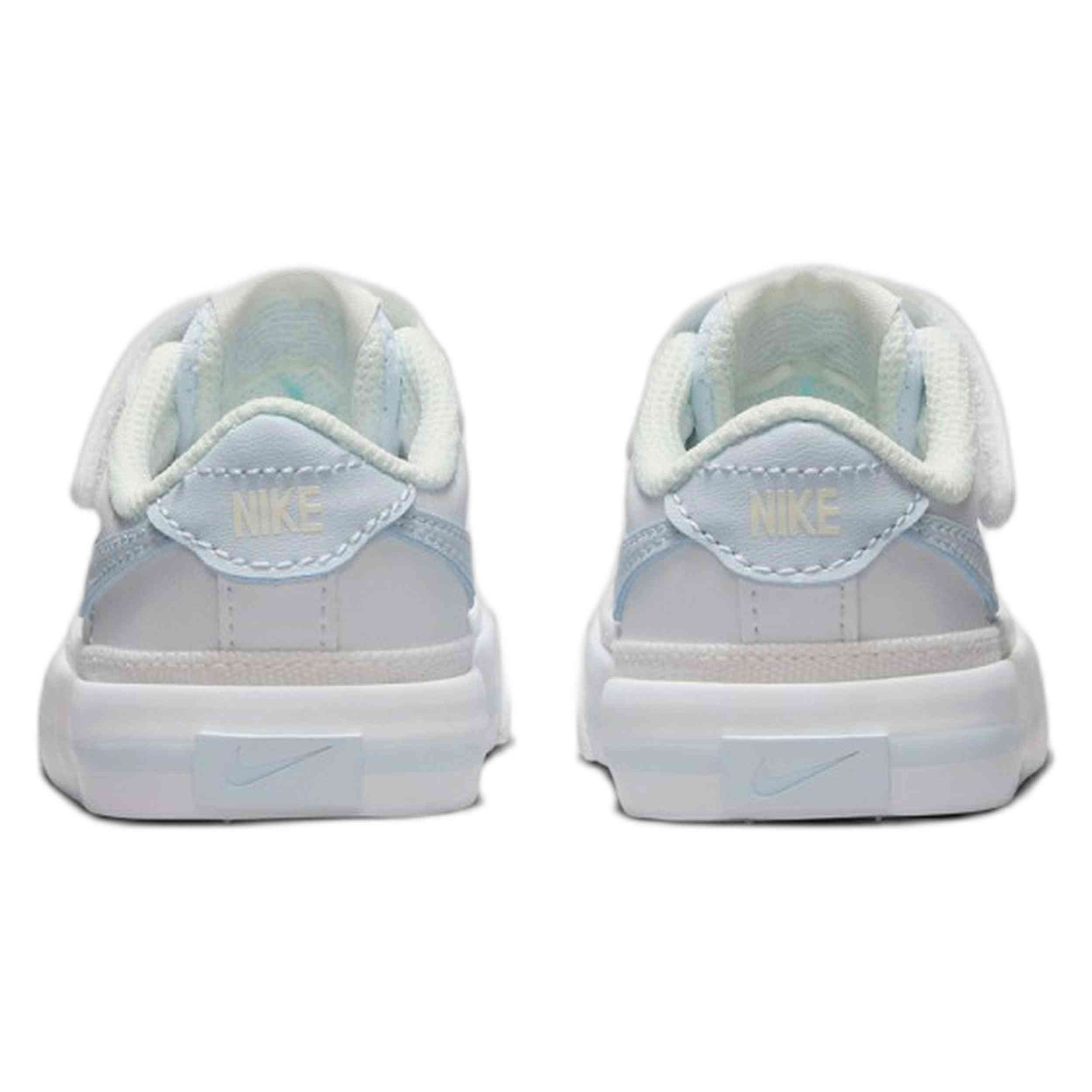  Nike Court Legacy