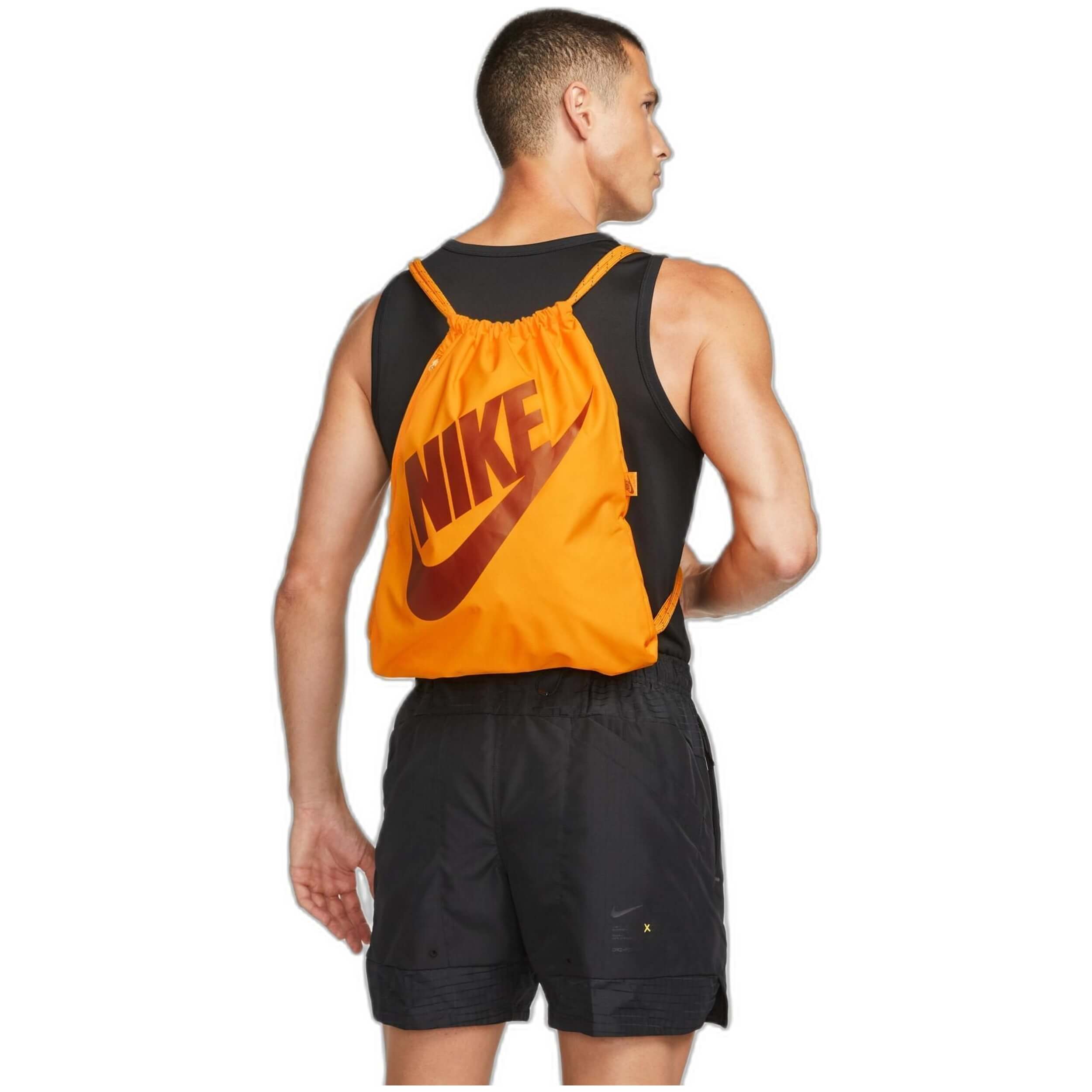  Nike Heritage