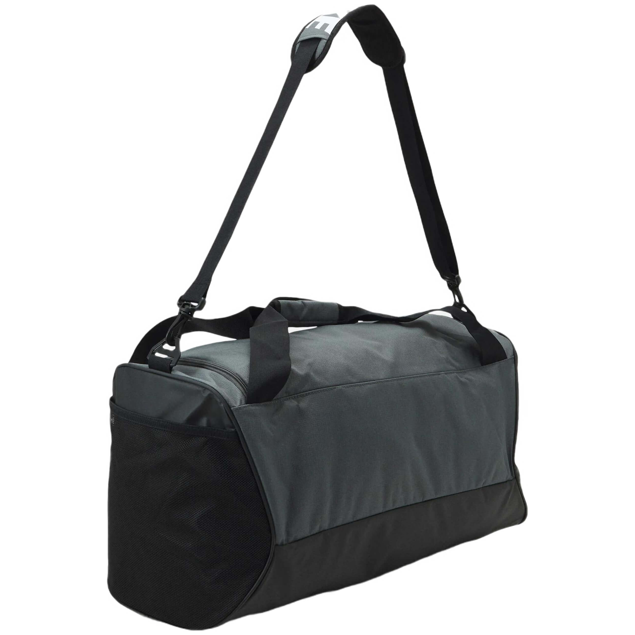 Bolso Nike Brasilia 9.5