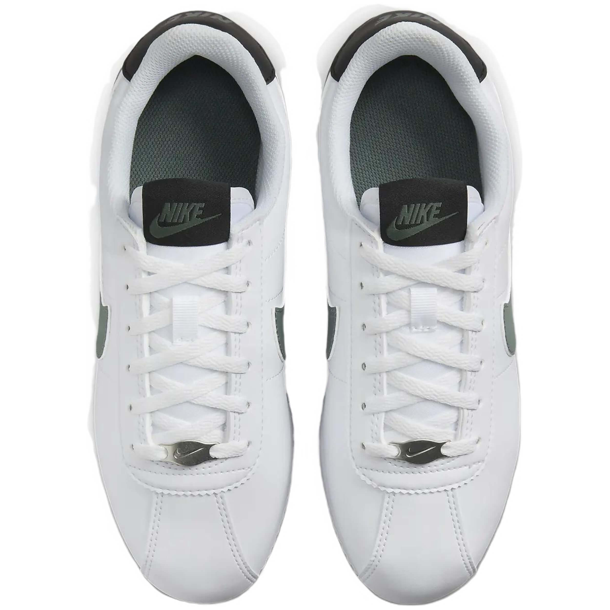  Nike Cortez