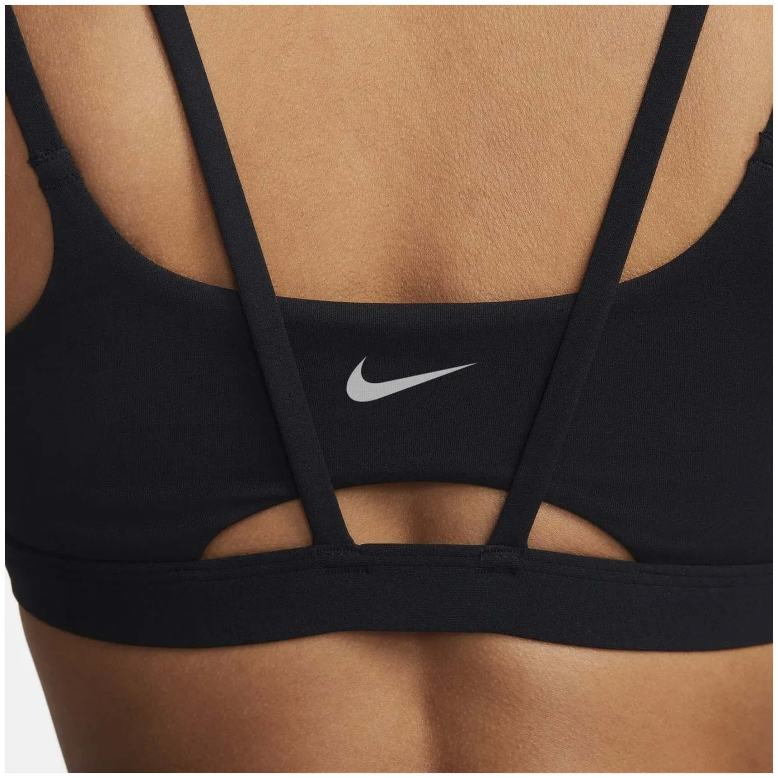  Nike Alate Trace