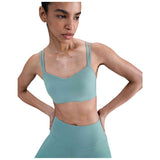 Top Nike Zenvy Strappy "Cannon/White"