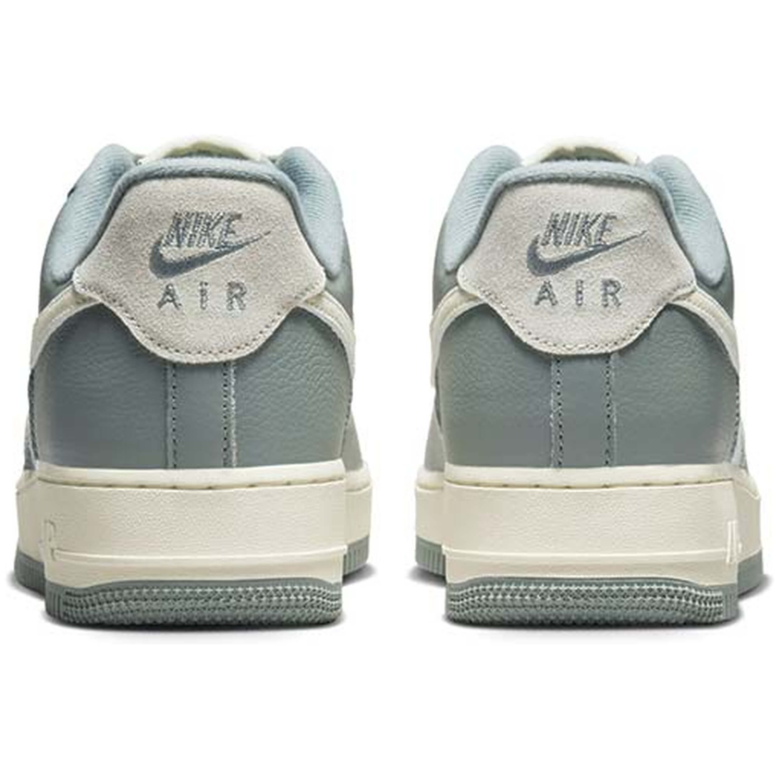 Zapatillas Nike Air Force 1 07 Lx