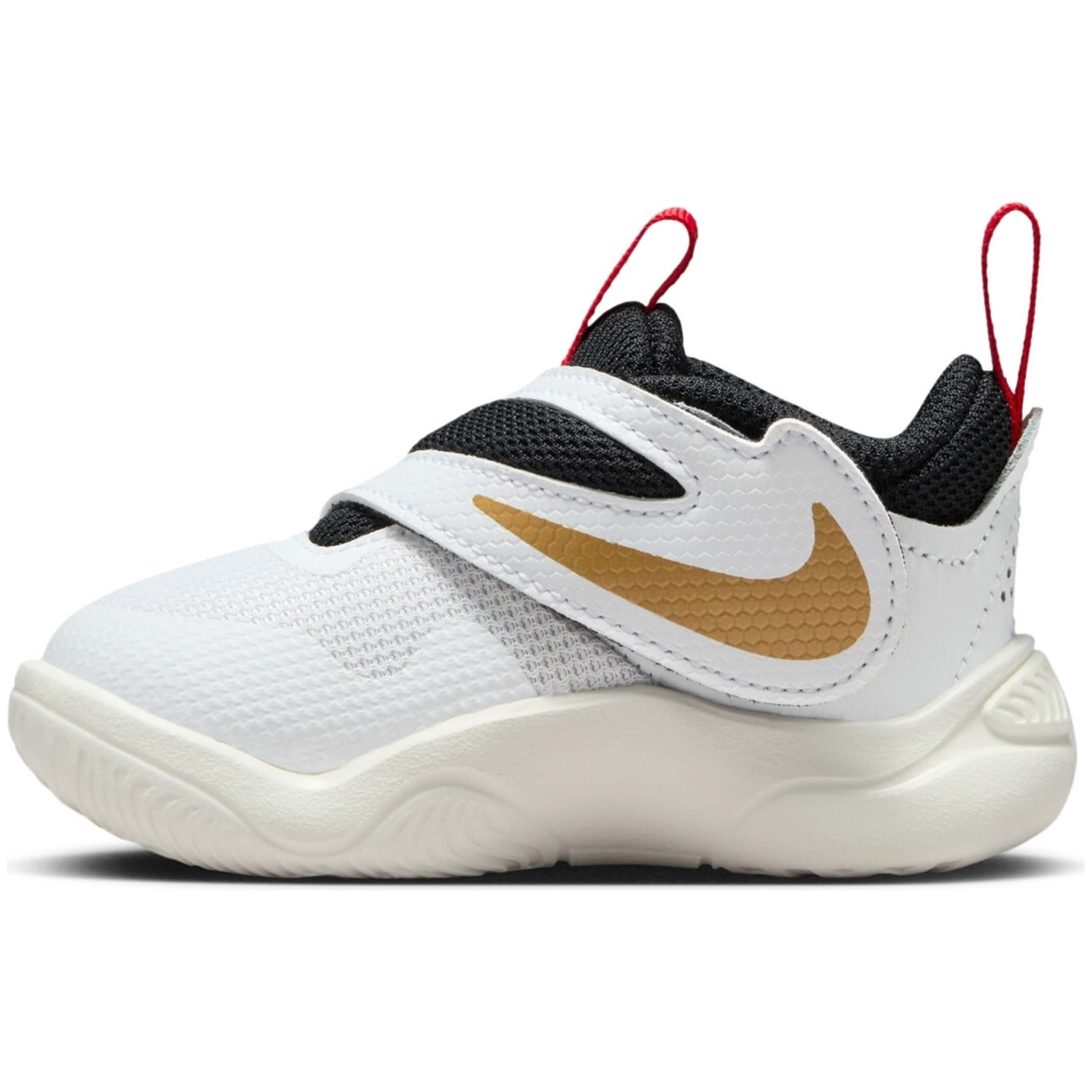 Imagen del producto con referencia DV8995-104