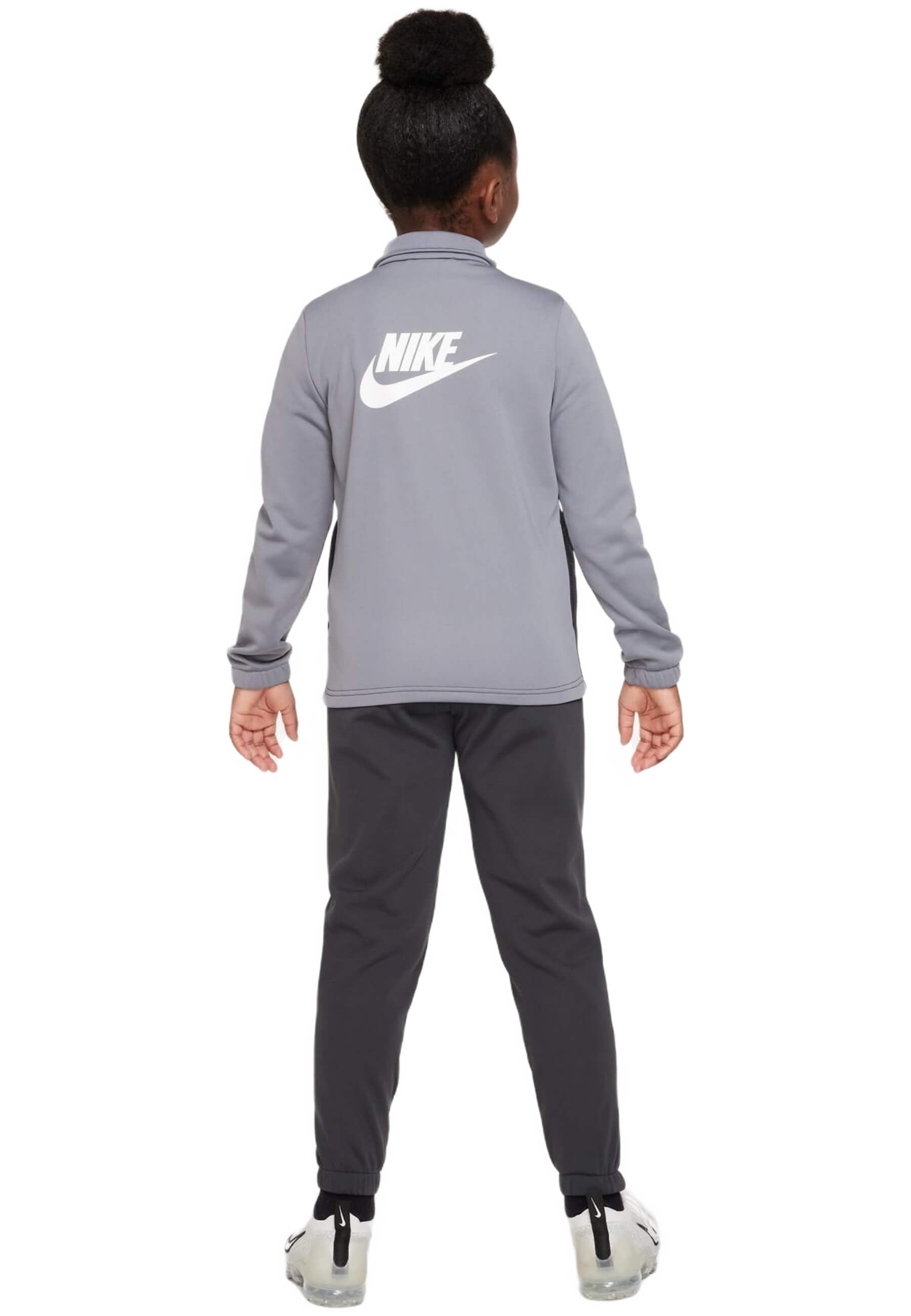 Conjunto Nike Sportswear
