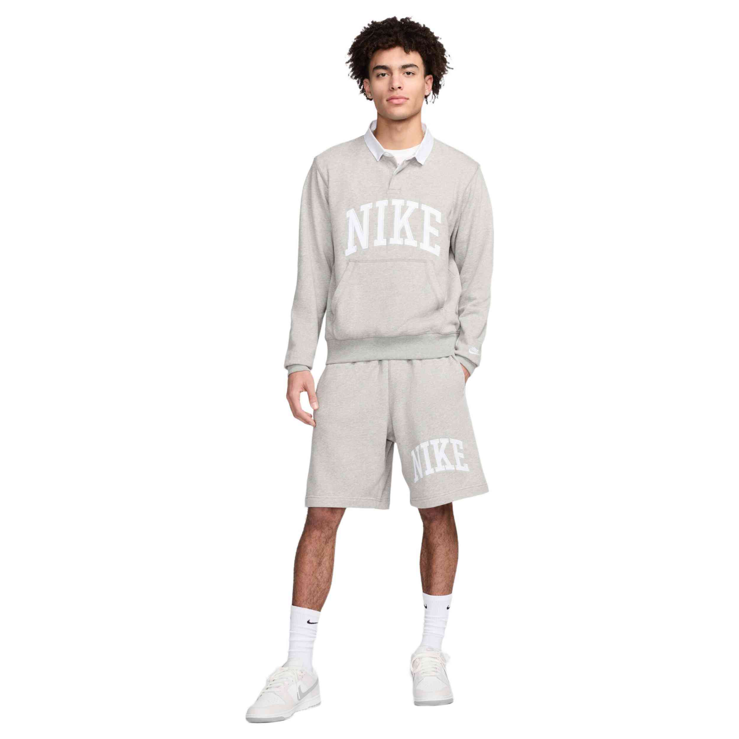  Nike Club Fleece
