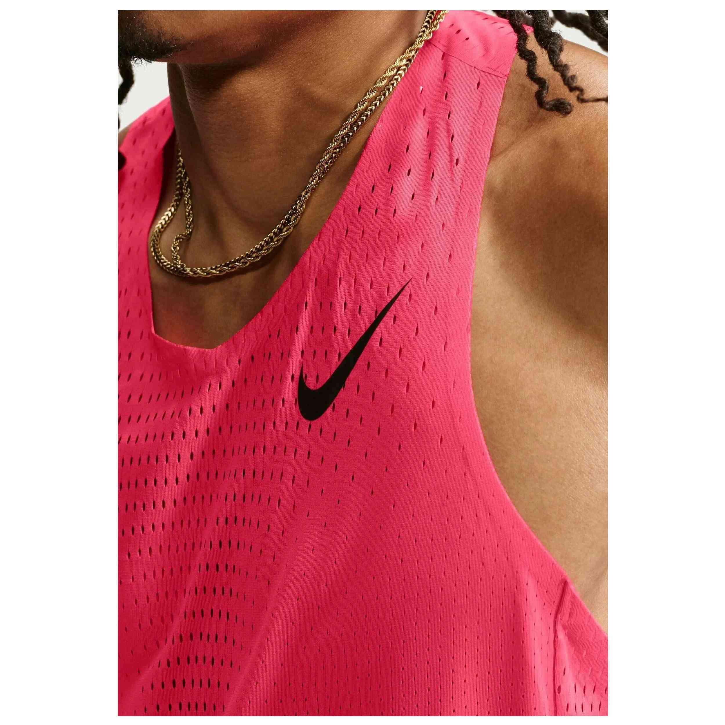 Top Nike Aeroswift