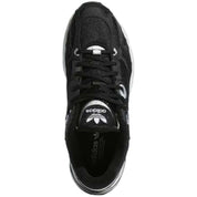 Adidas Astir Sneakers