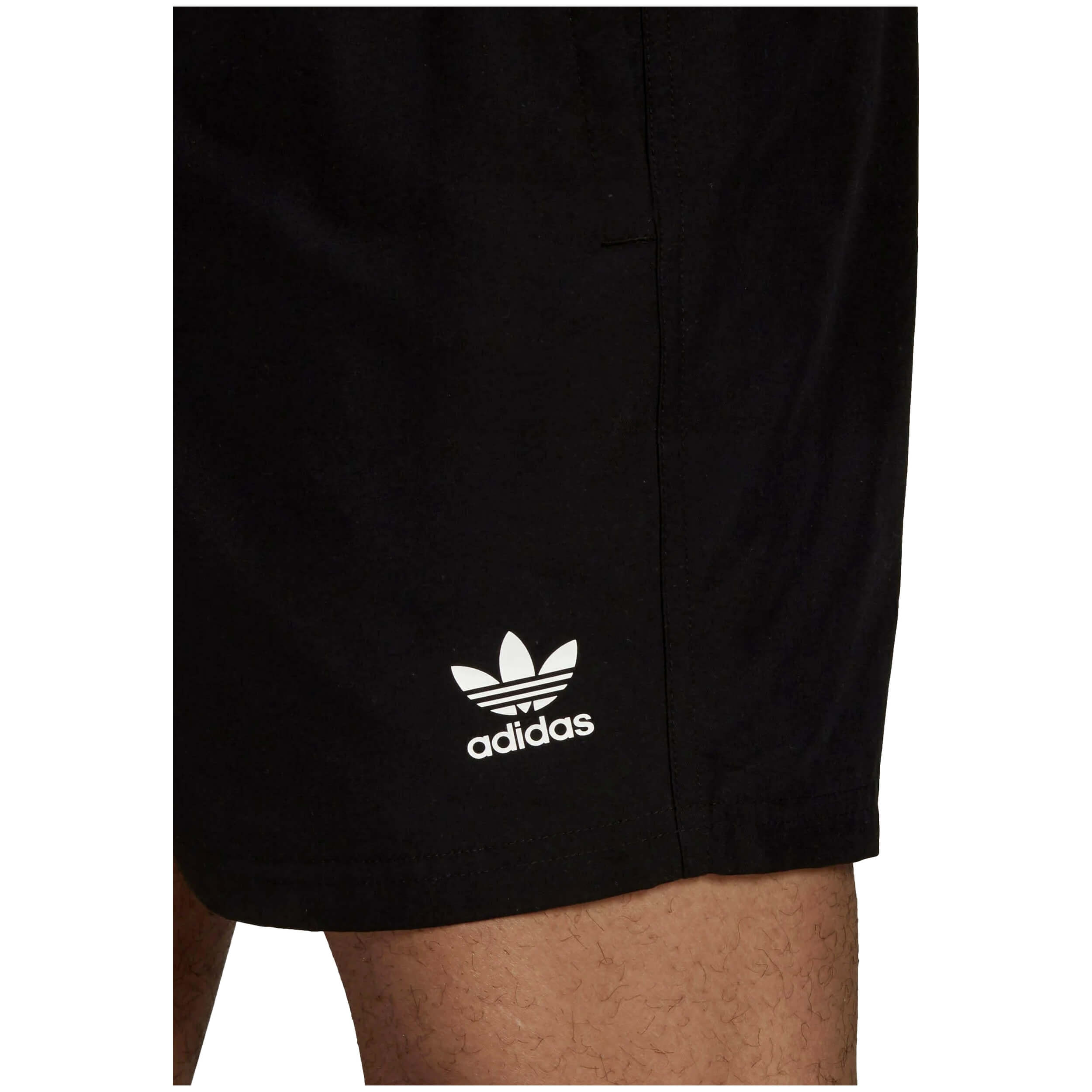 Pantalon Corto Adidas Essentials