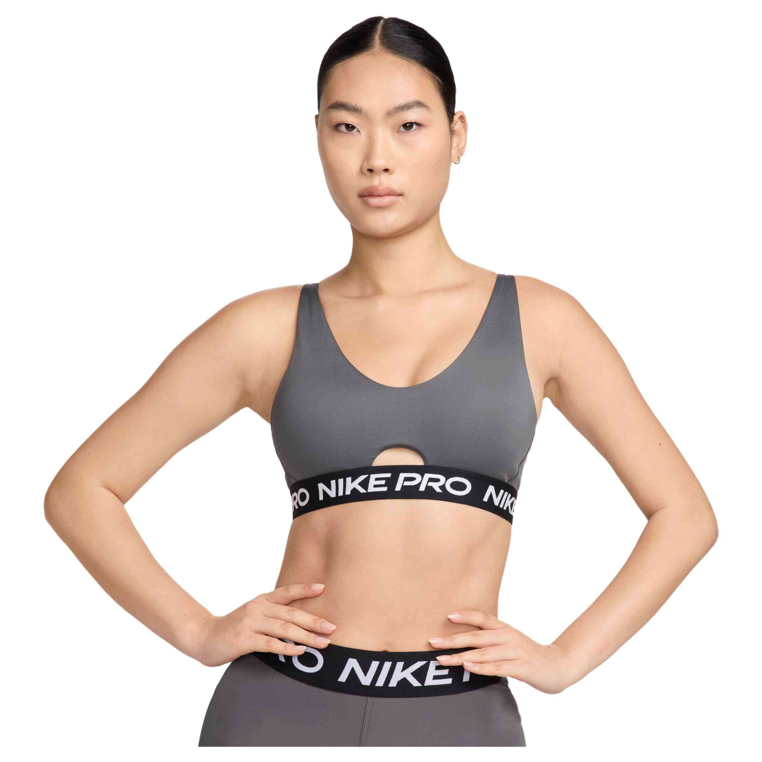  Nike Indy Plunge