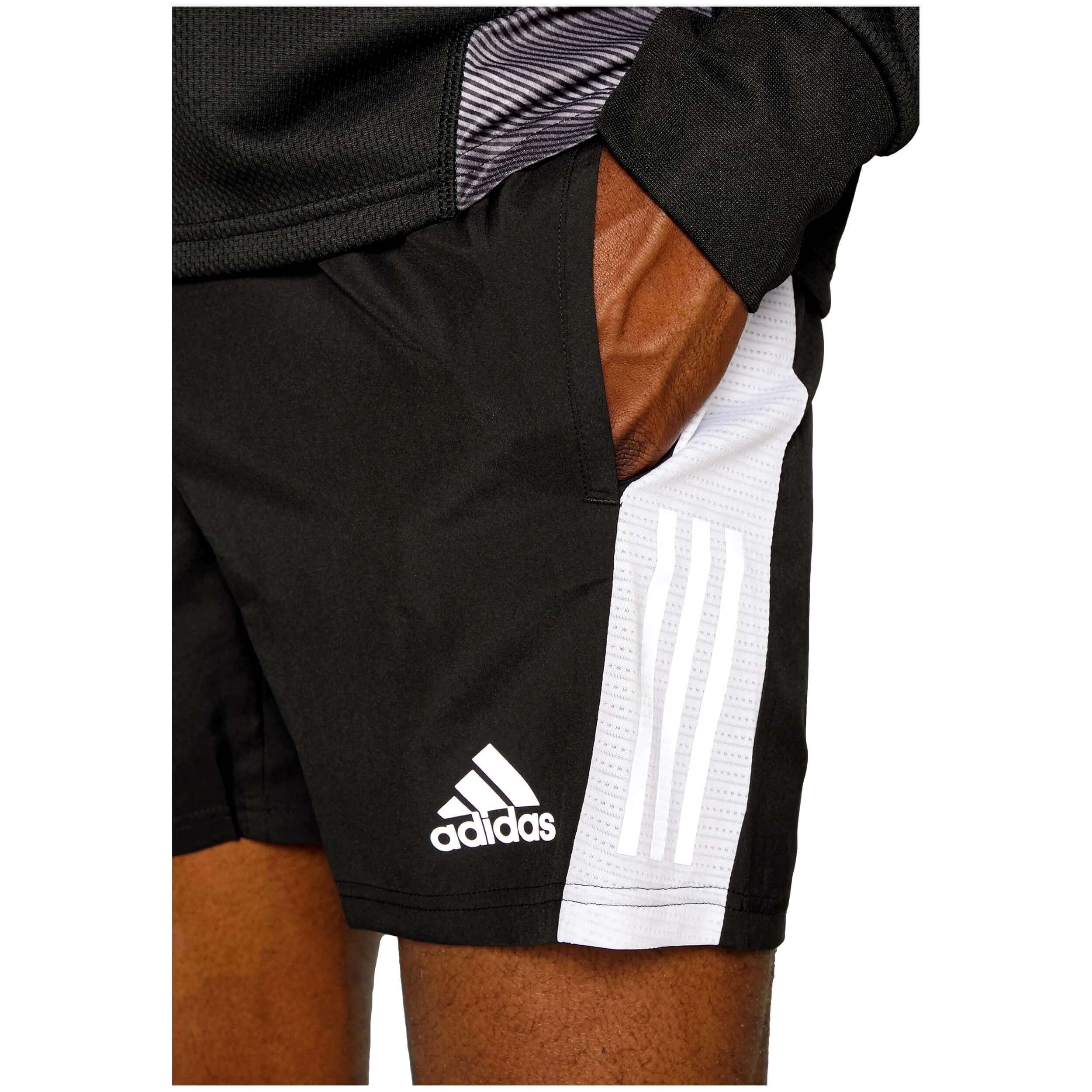 Pantalon Corto Adidas Own The Run