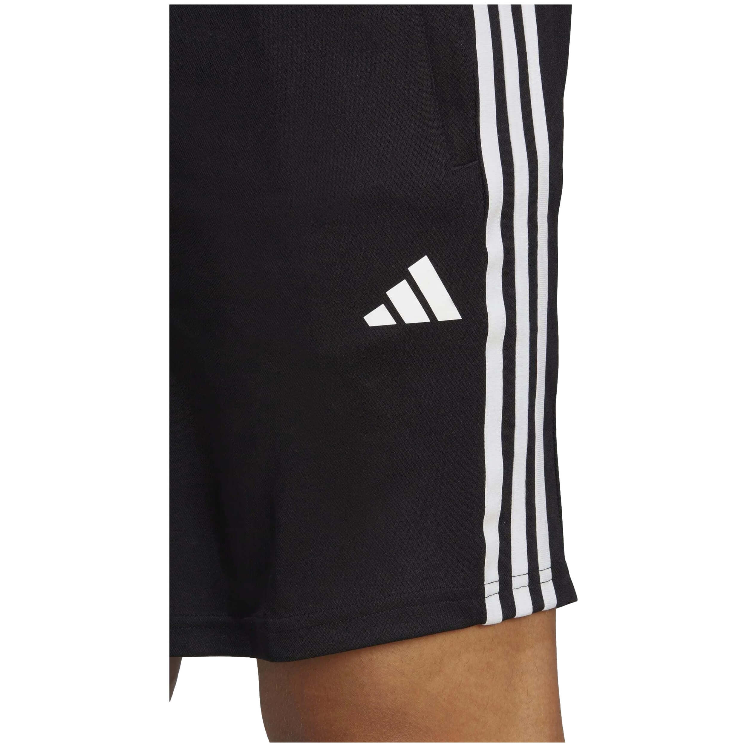 Pantalon Corto Adidas Ib8111