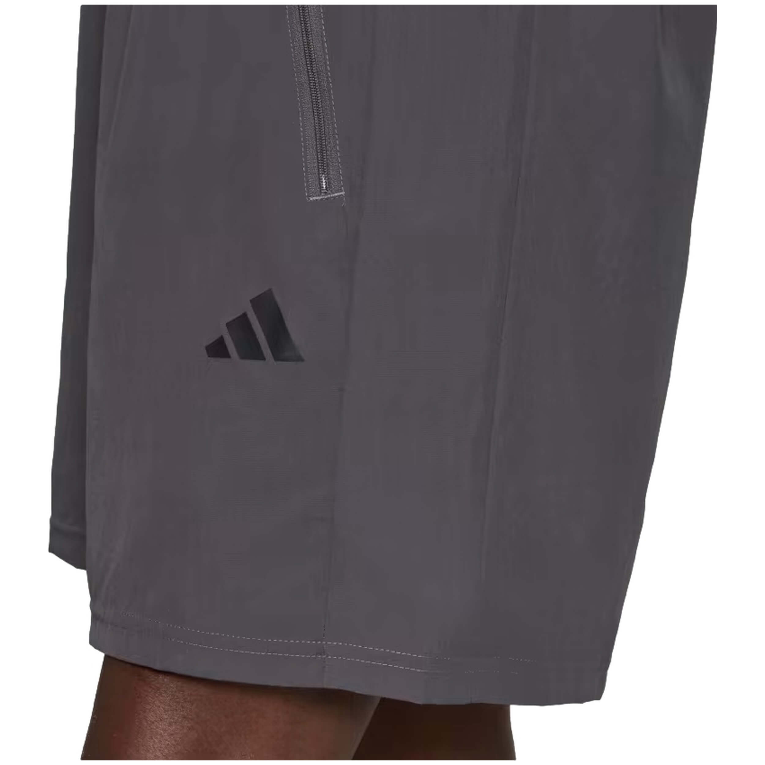 Pantalon Corto Adidas Train Essentials