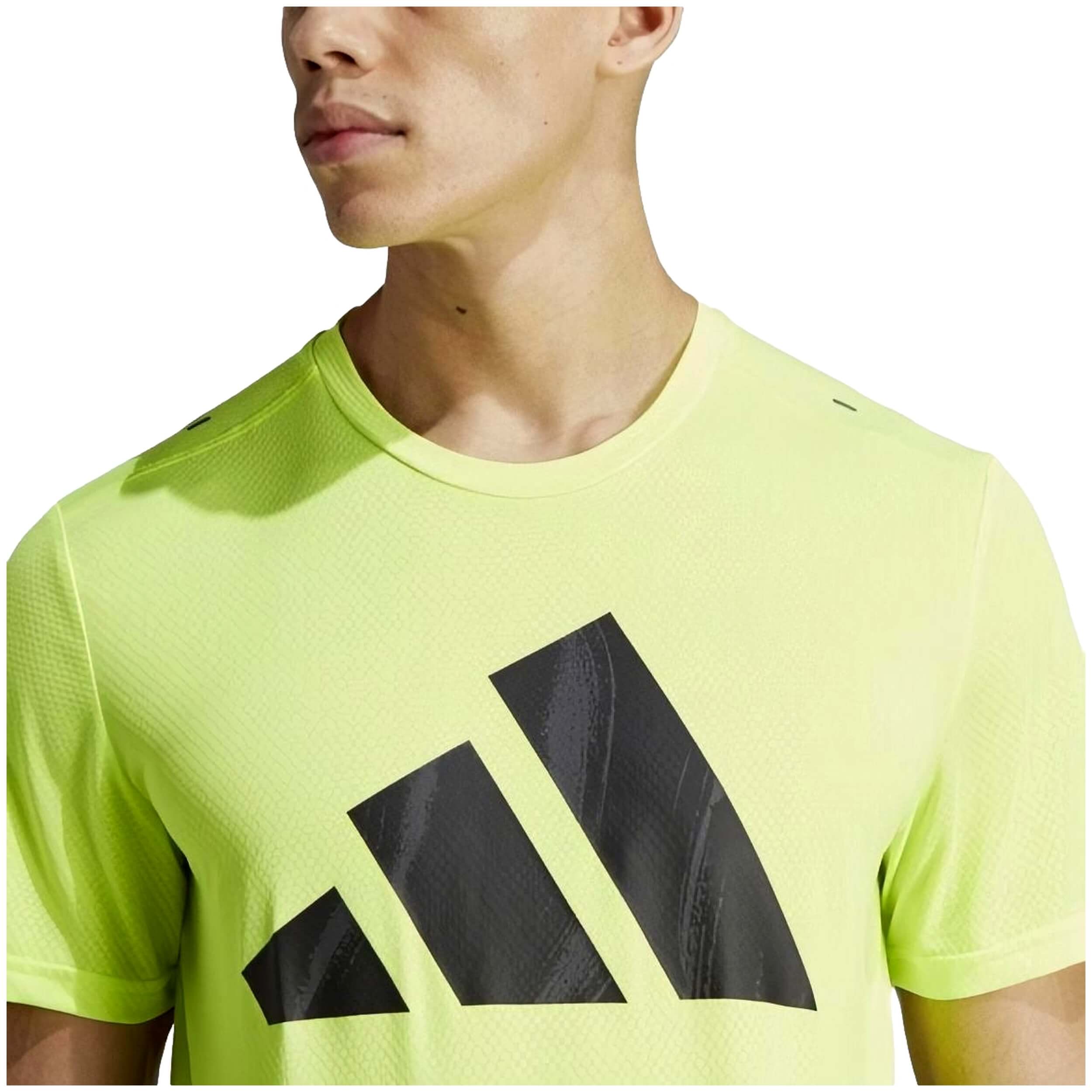 Camiseta De Manga Corta Adidas Run It Bos