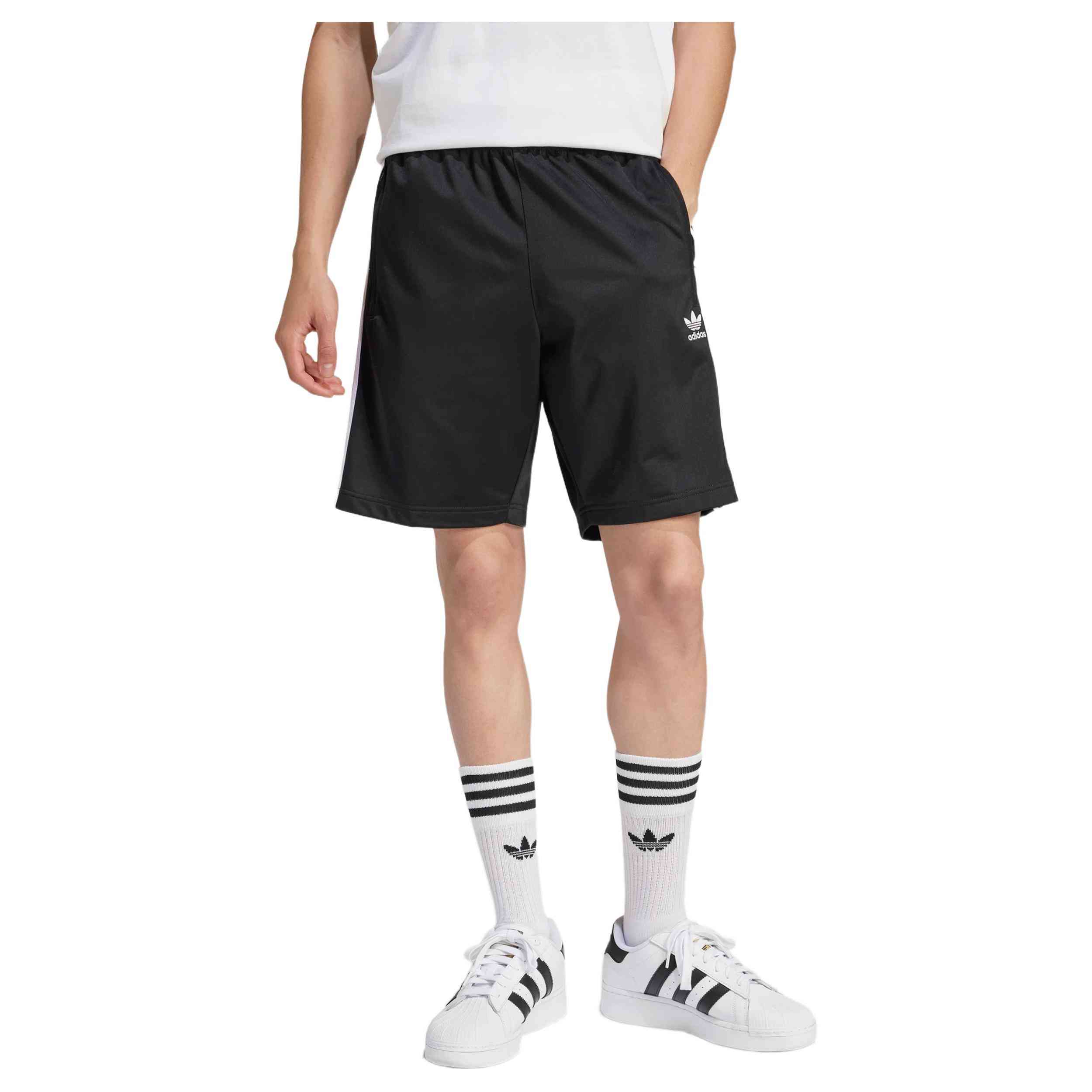 Pantalon Corto Adidas Fbird