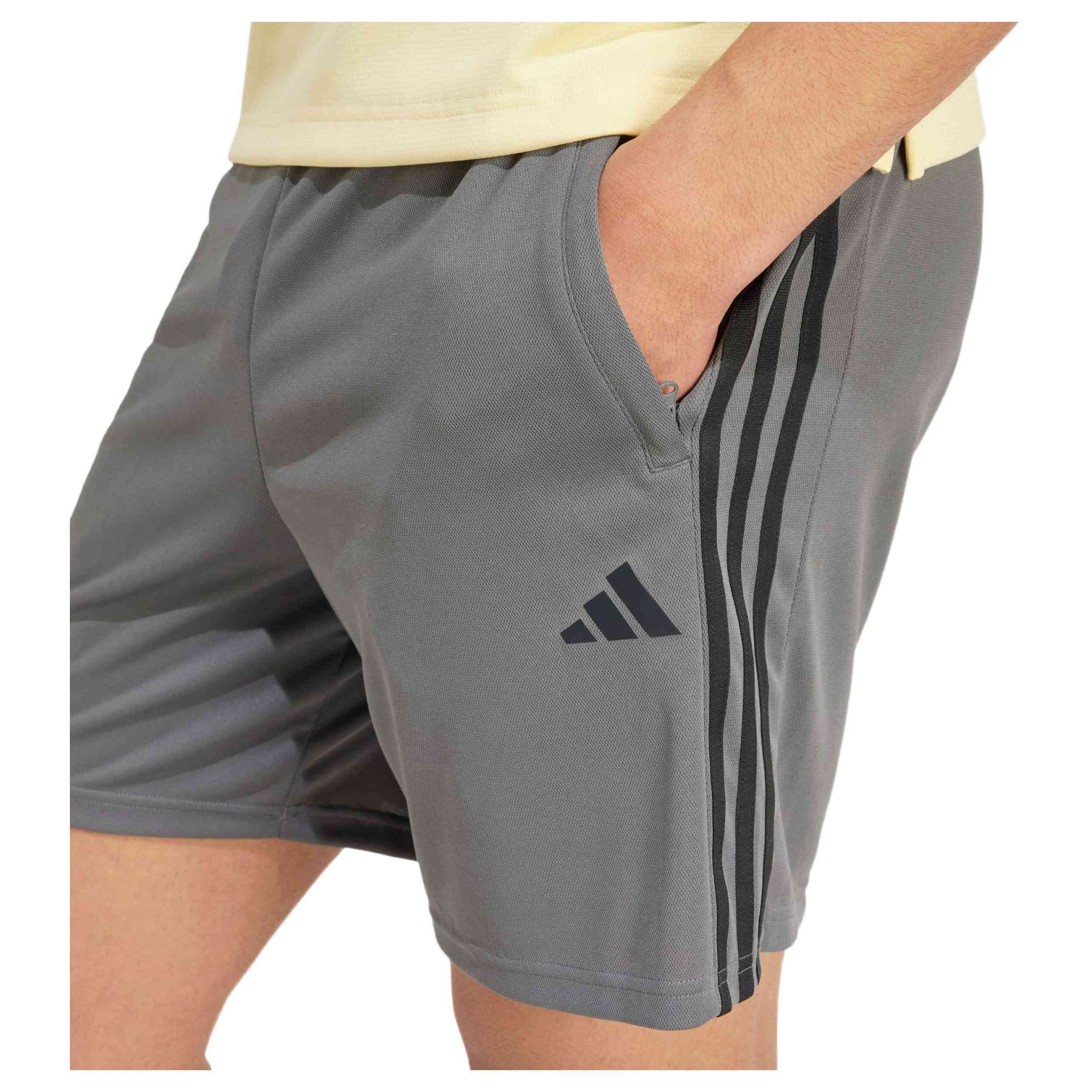 Pantalon Corto Adidas Essentials