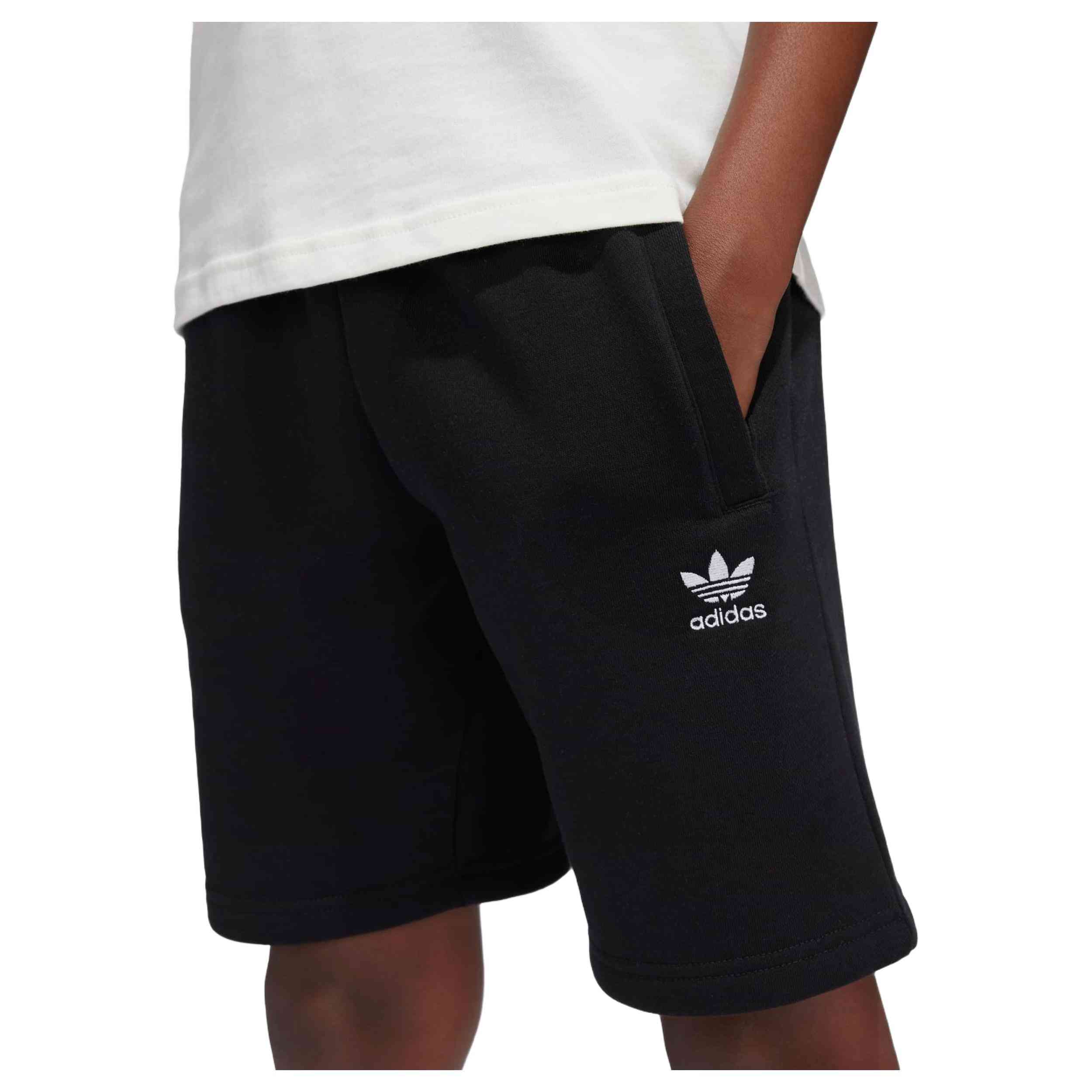 Pantalon Corto Adidas Iw3499