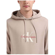  Calvin Klein Distressed