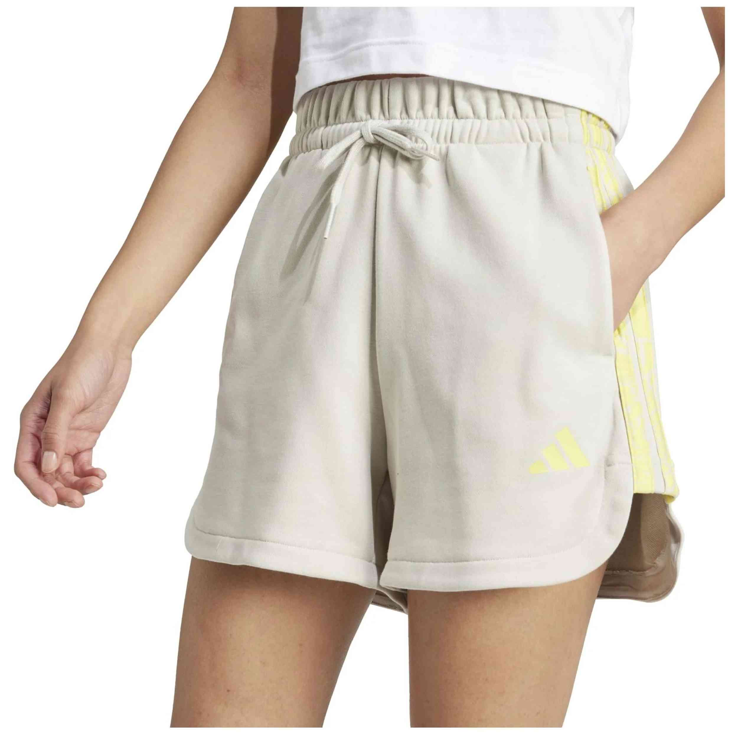 Pantalon Corto Adidas 3Stripes Aop