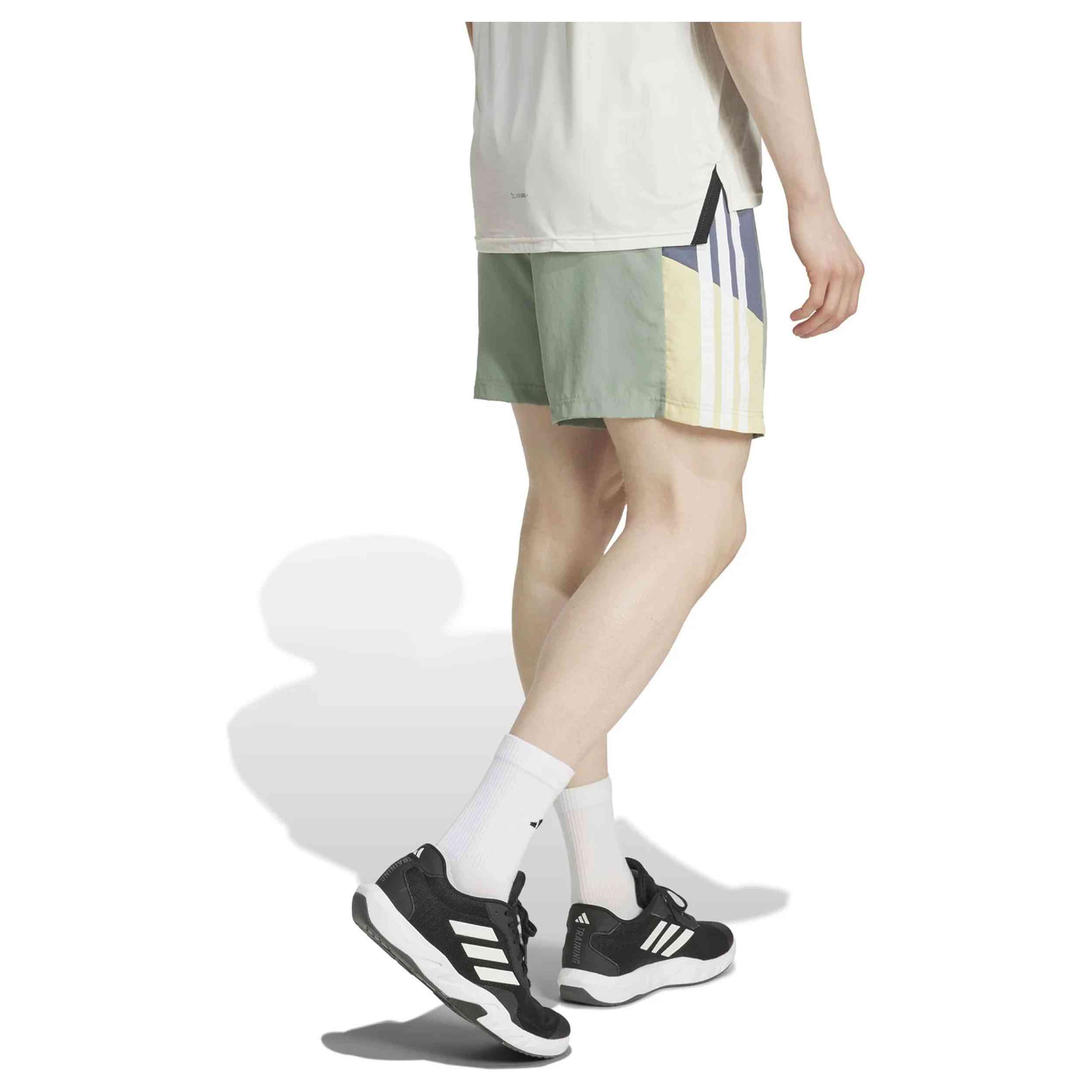 Pantalon Corto Adidas Ji8394