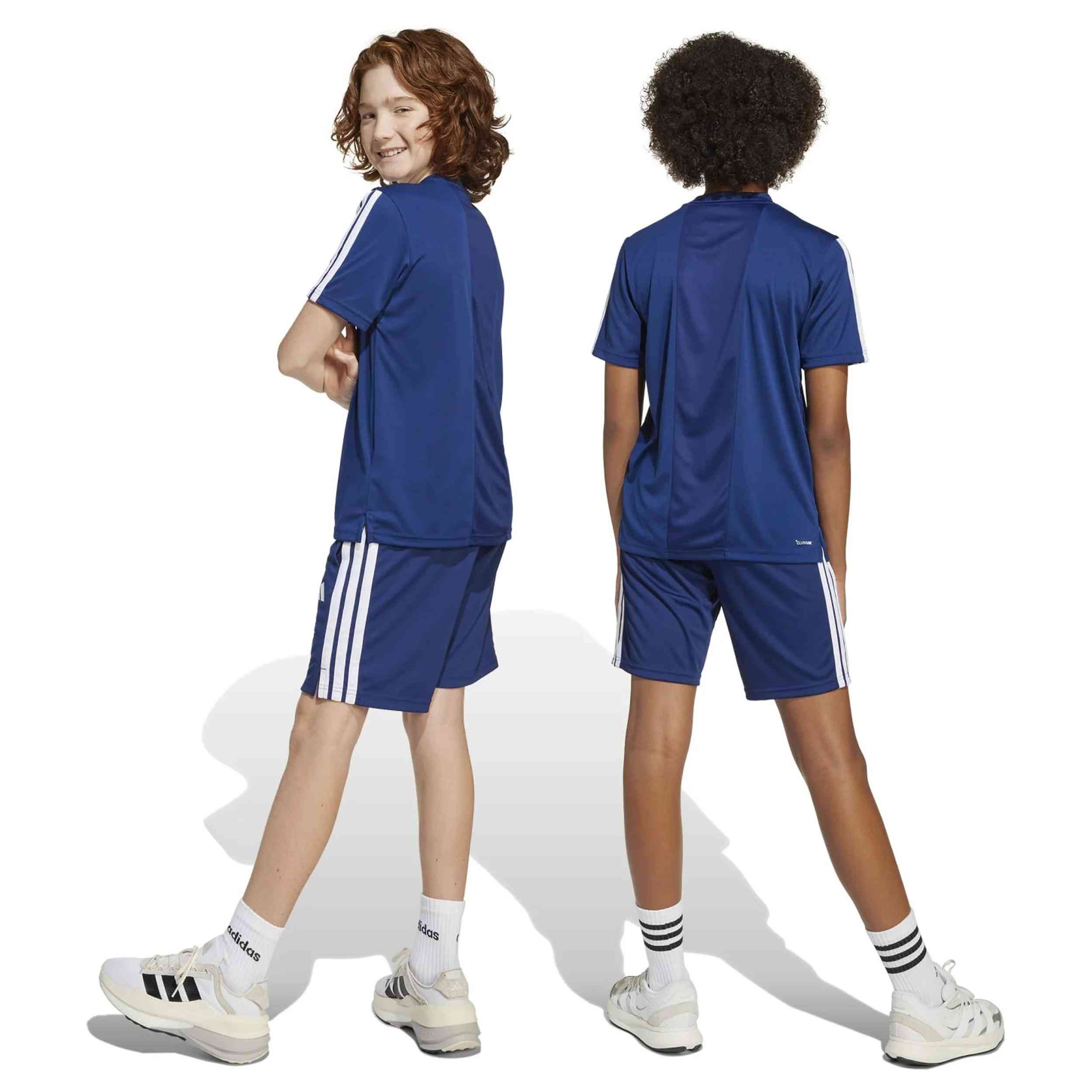 Pantalon Corto Adidas Essentials 3 Stripes