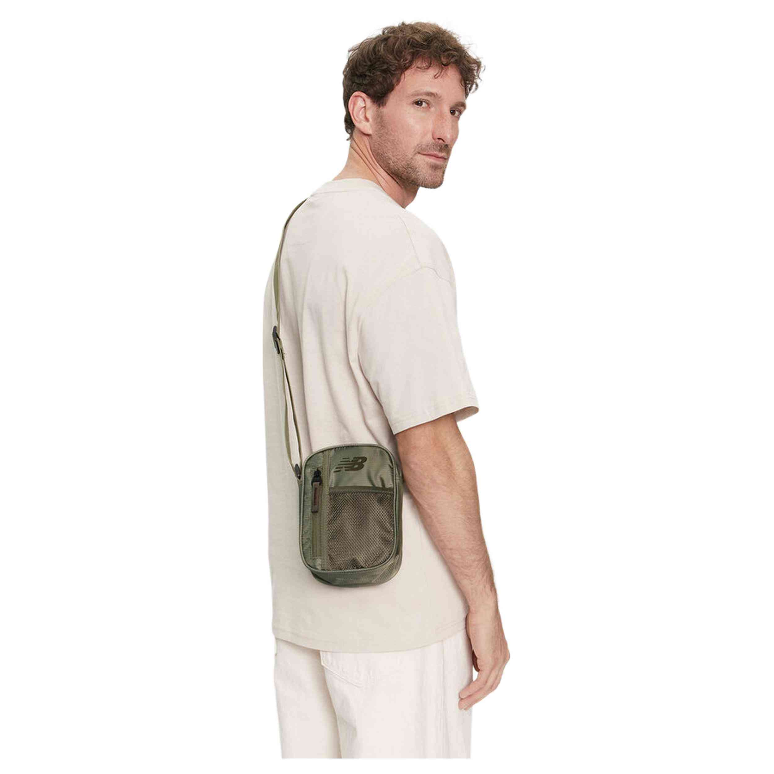 Bolso New Balance Opp Core Shoulder